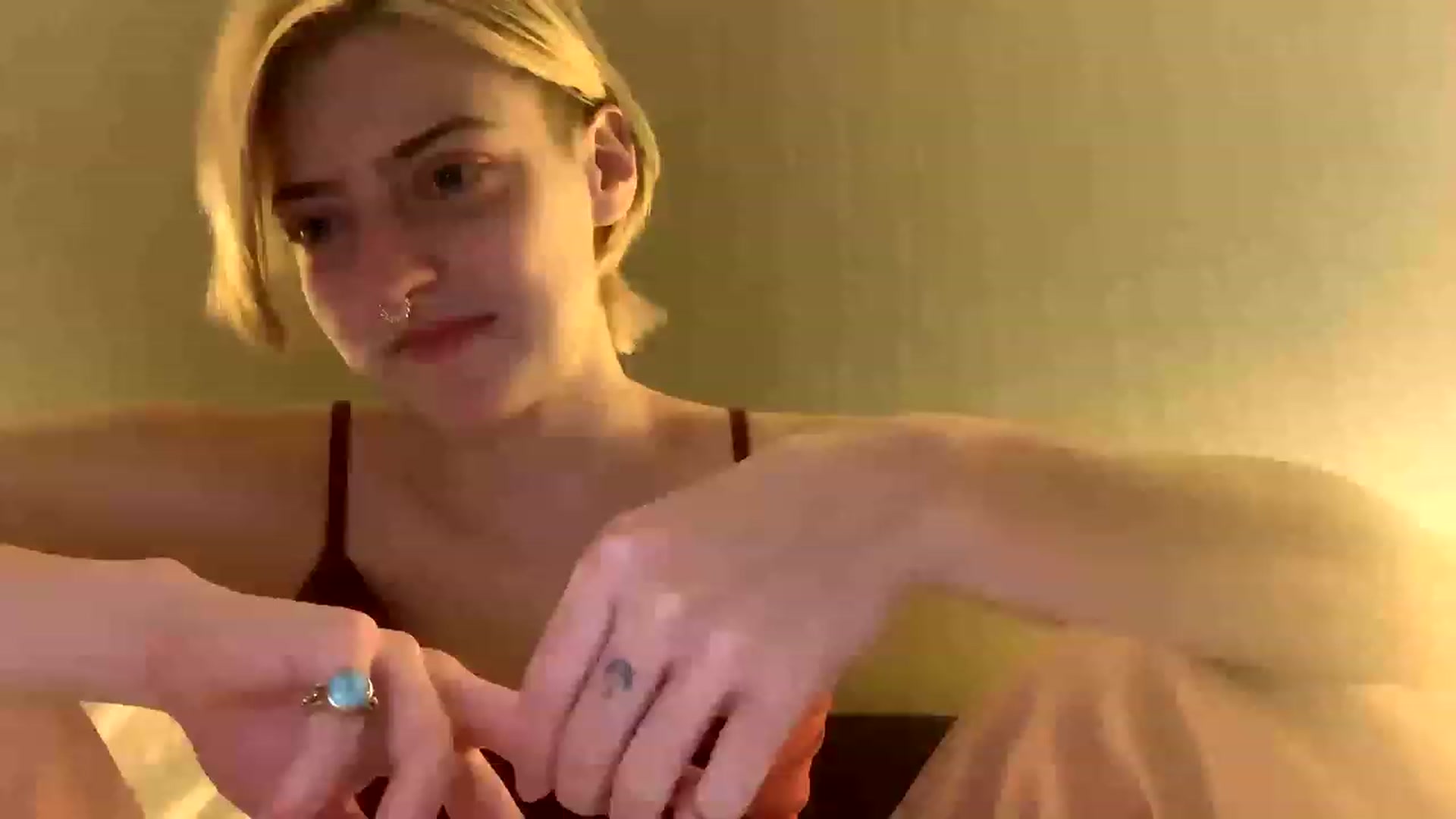 Gallery image thumbnail from BennieJett's myfreecams stream on, 12/15/2022, 03:03 image 17 of 20