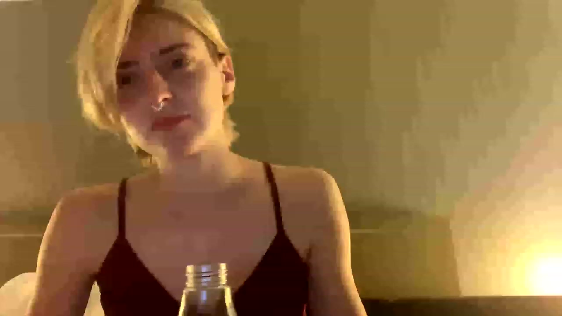 Gallery image thumbnail from BennieJett's myfreecams stream on, 12/15/2022, 03:03 image 20 of 20