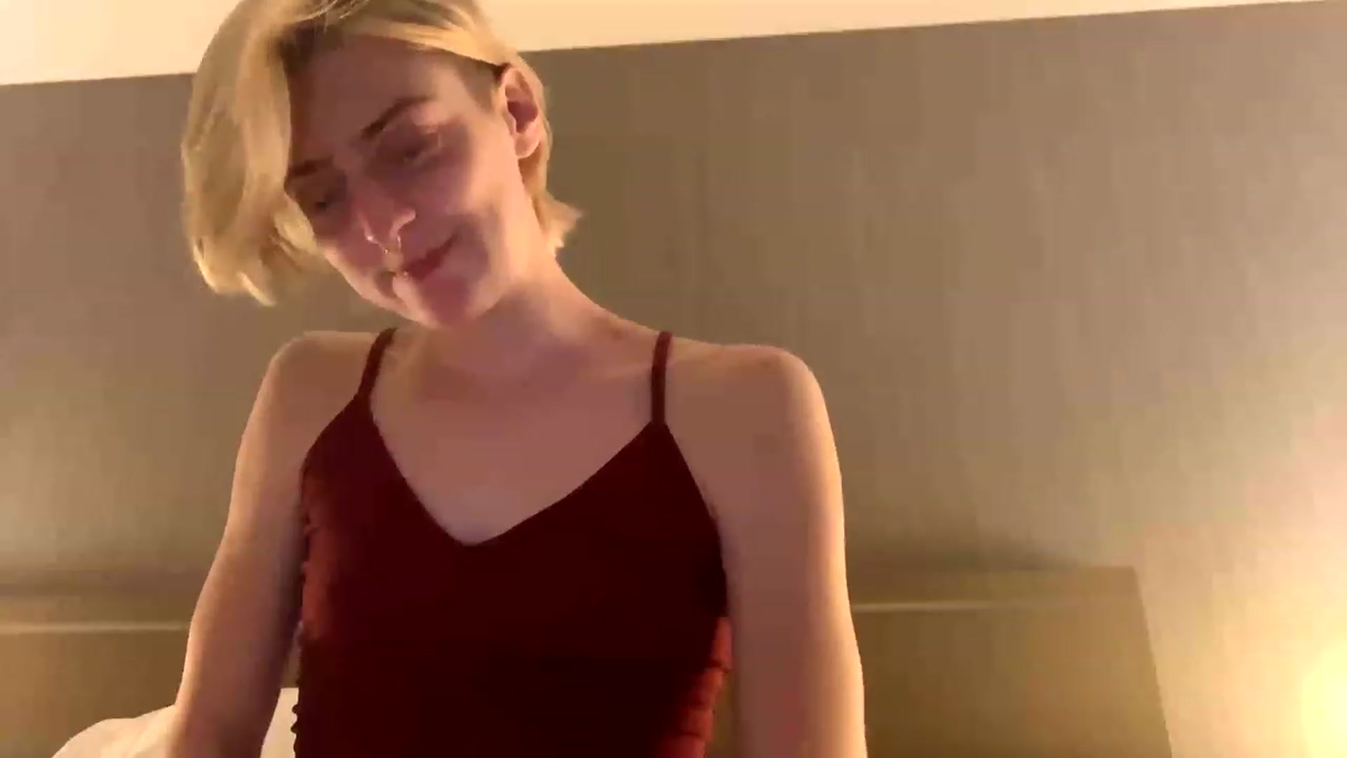 Gallery image thumbnail from BennieJett's myfreecams stream on, 12/15/2022, 04:01 image 18 of 20