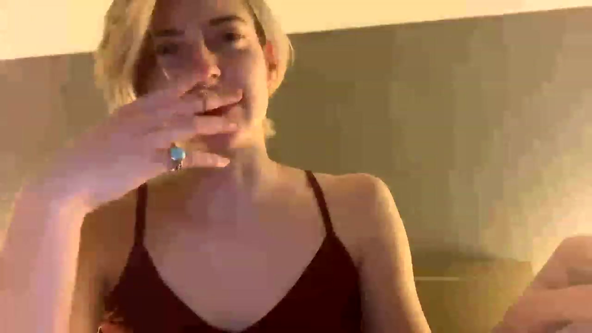 Gallery image thumbnail from BennieJett's myfreecams stream on, 12/15/2022, 05:07 image 14 of 20