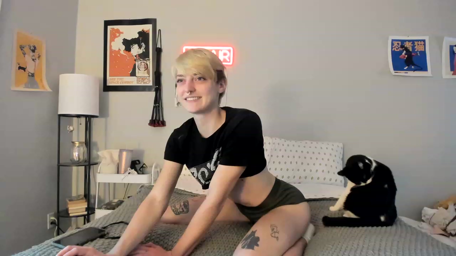 Gallery image thumbnail from BennieJett's myfreecams stream on, 01/16/2023, 19:56 image 15 of 20