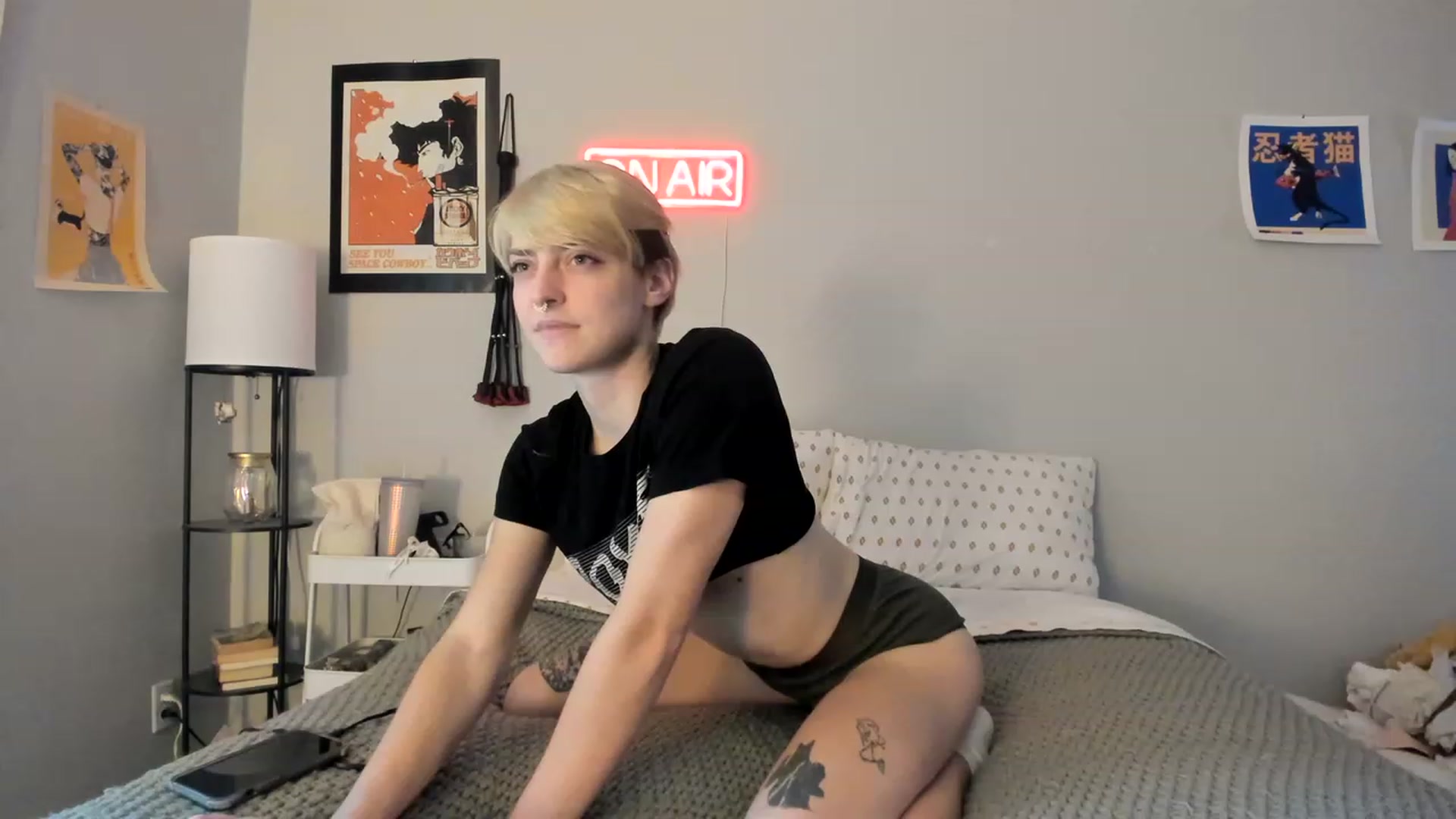 Gallery image thumbnail from BennieJett's myfreecams stream on, 01/16/2023, 19:56 image 18 of 20