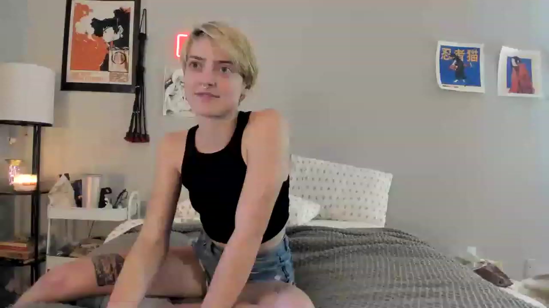 Gallery image thumbnail from BennieJett's myfreecams stream on, 01/18/2023, 22:43 image 8 of 20
