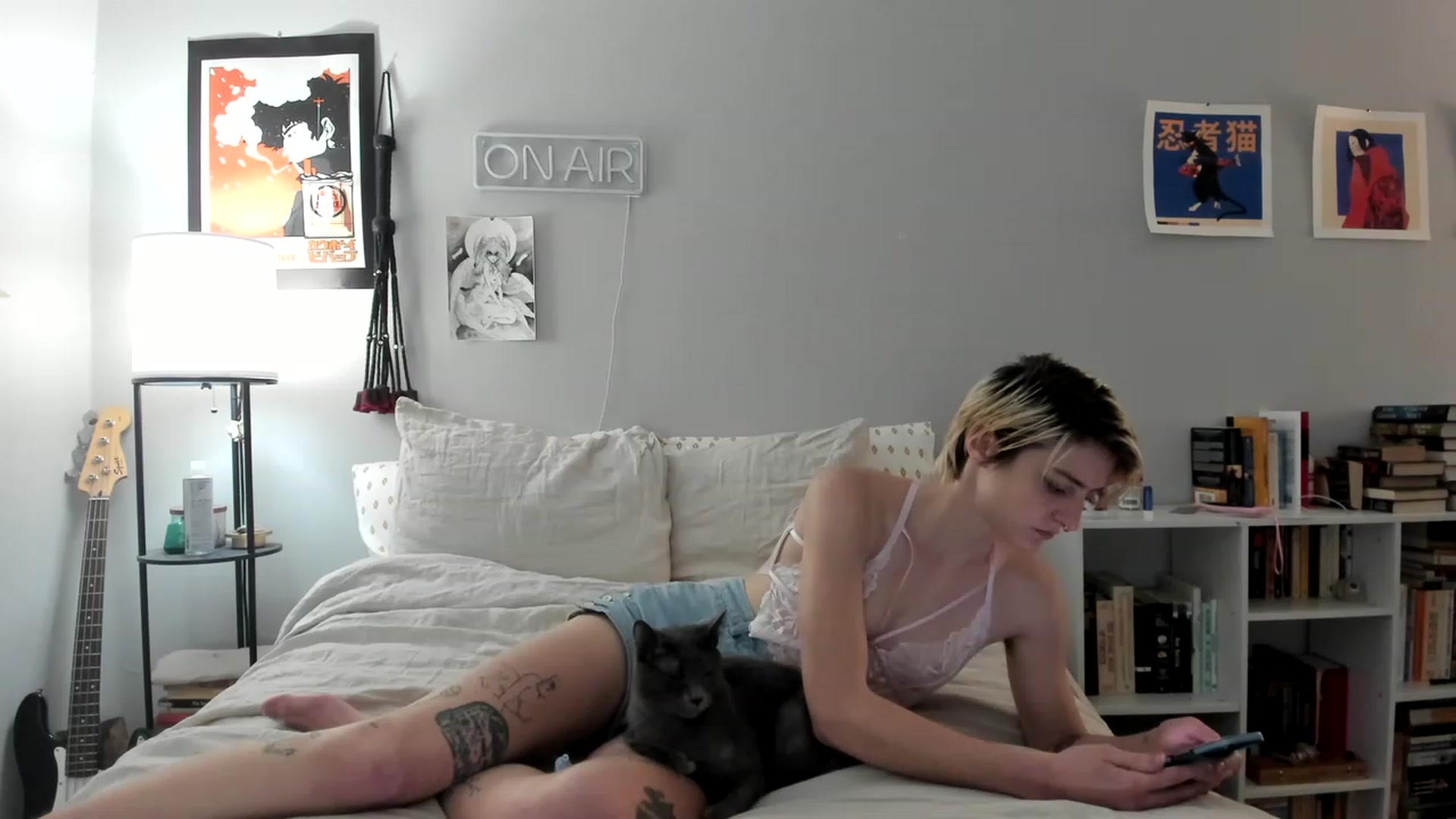 Gallery image thumbnail from BennieJett's myfreecams stream on, 03/19/2023, 24:02 image 3 of 20