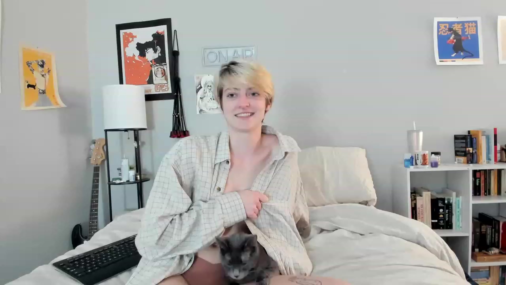 Gallery image thumbnail from BennieJett's myfreecams stream on, 03/20/2023, 02:09 image 6 of 20