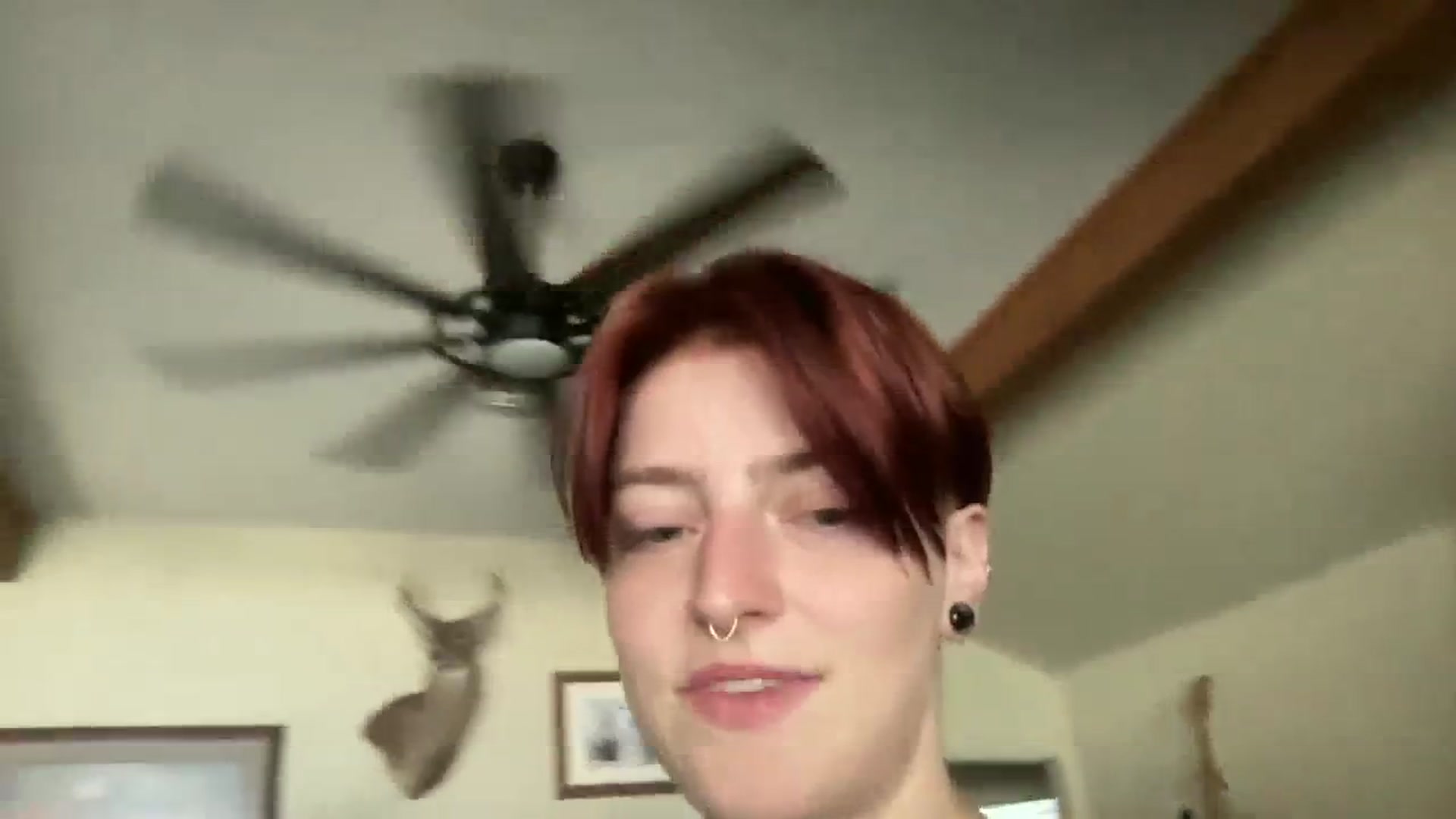 Gallery image thumbnail from BennieJett's myfreecams stream on, 09/19/2023, 18:07 image 14 of 20