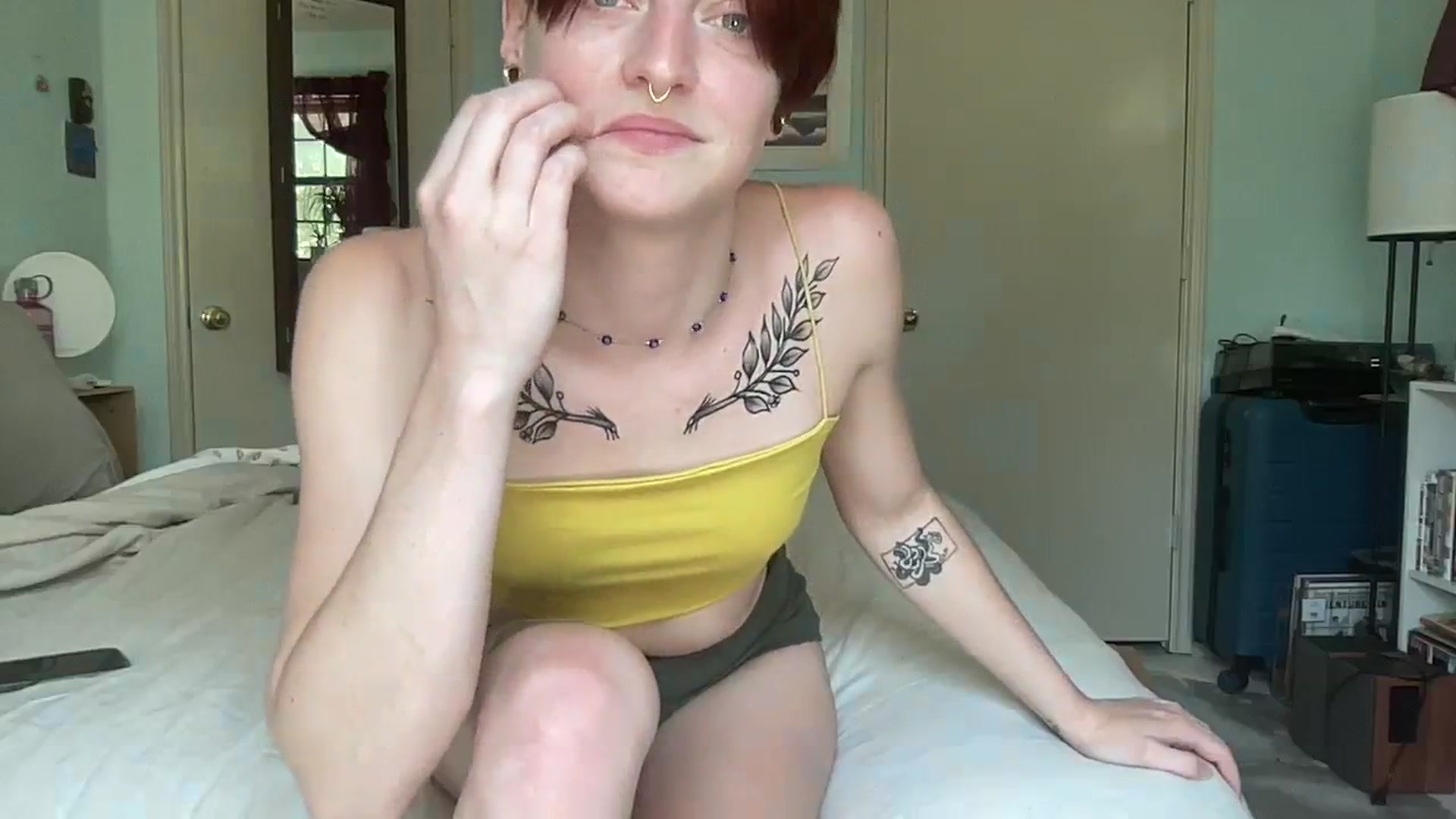 Gallery image thumbnail from BennieJett's myfreecams stream on, 09/22/2023, 20:45 image 8 of 20