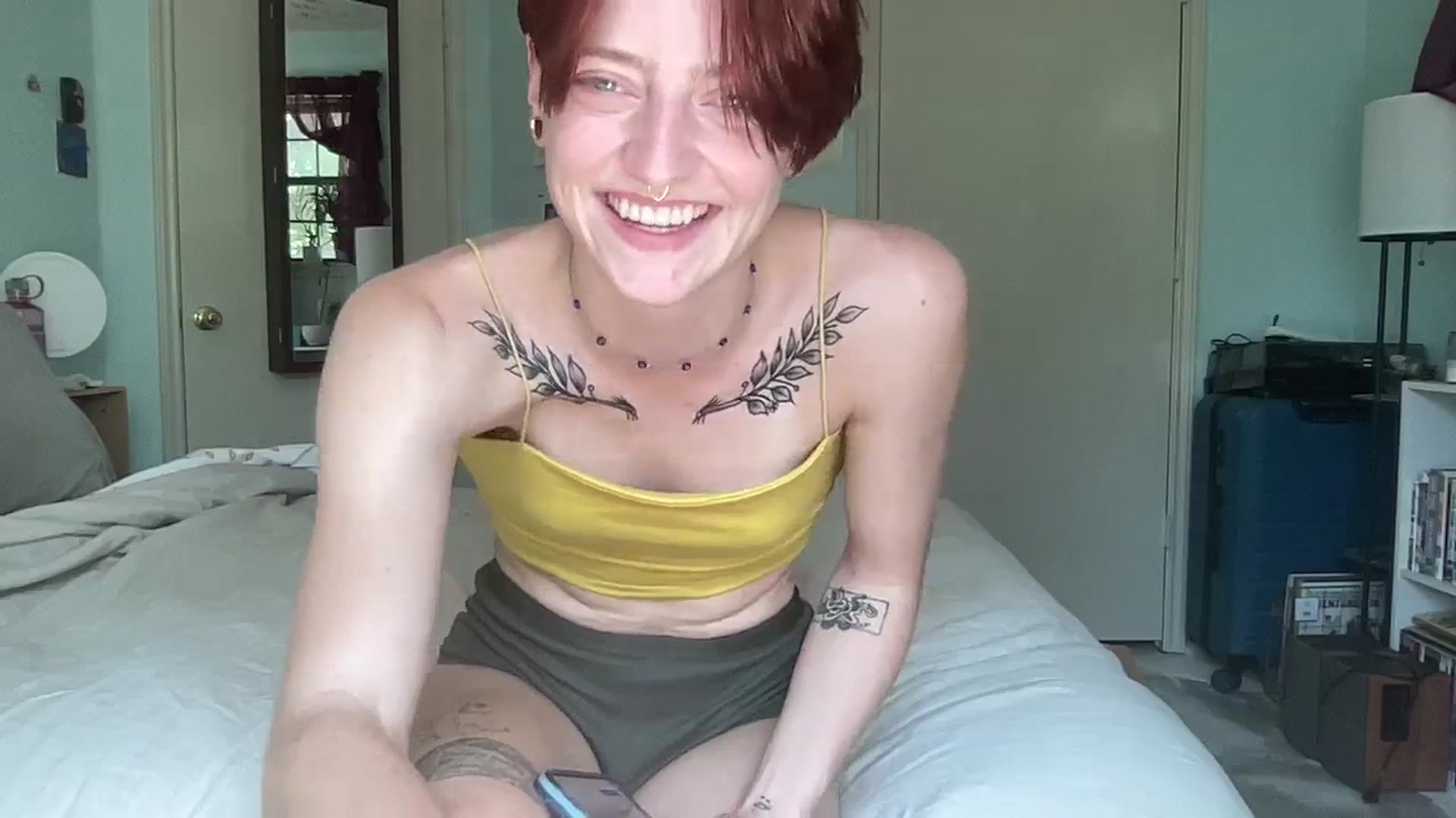 Gallery image thumbnail from BennieJett's myfreecams stream on, 09/22/2023, 20:45 image 19 of 20