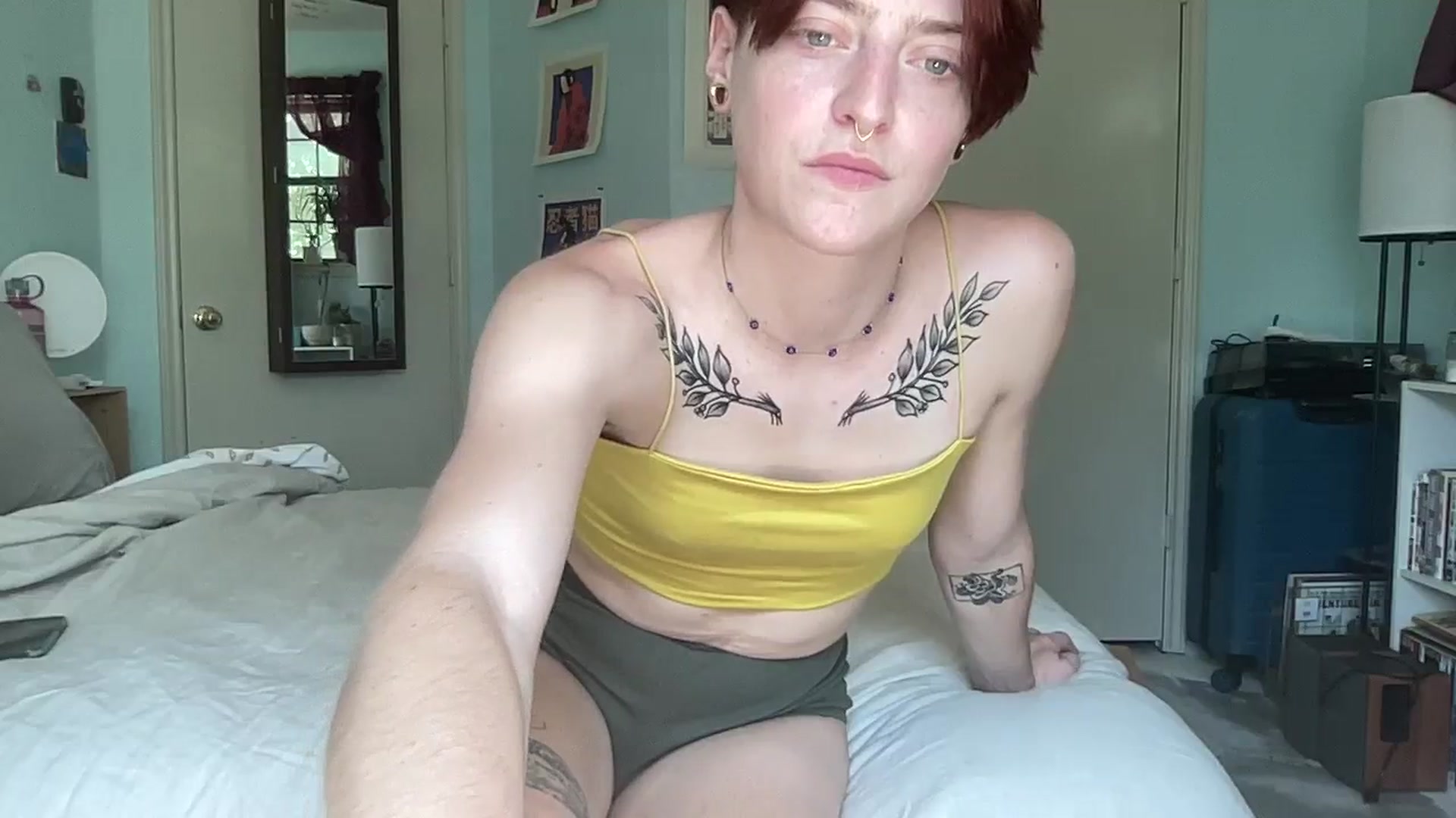 Gallery image thumbnail from BennieJett's myfreecams stream on, 09/22/2023, 20:45 image 16 of 20