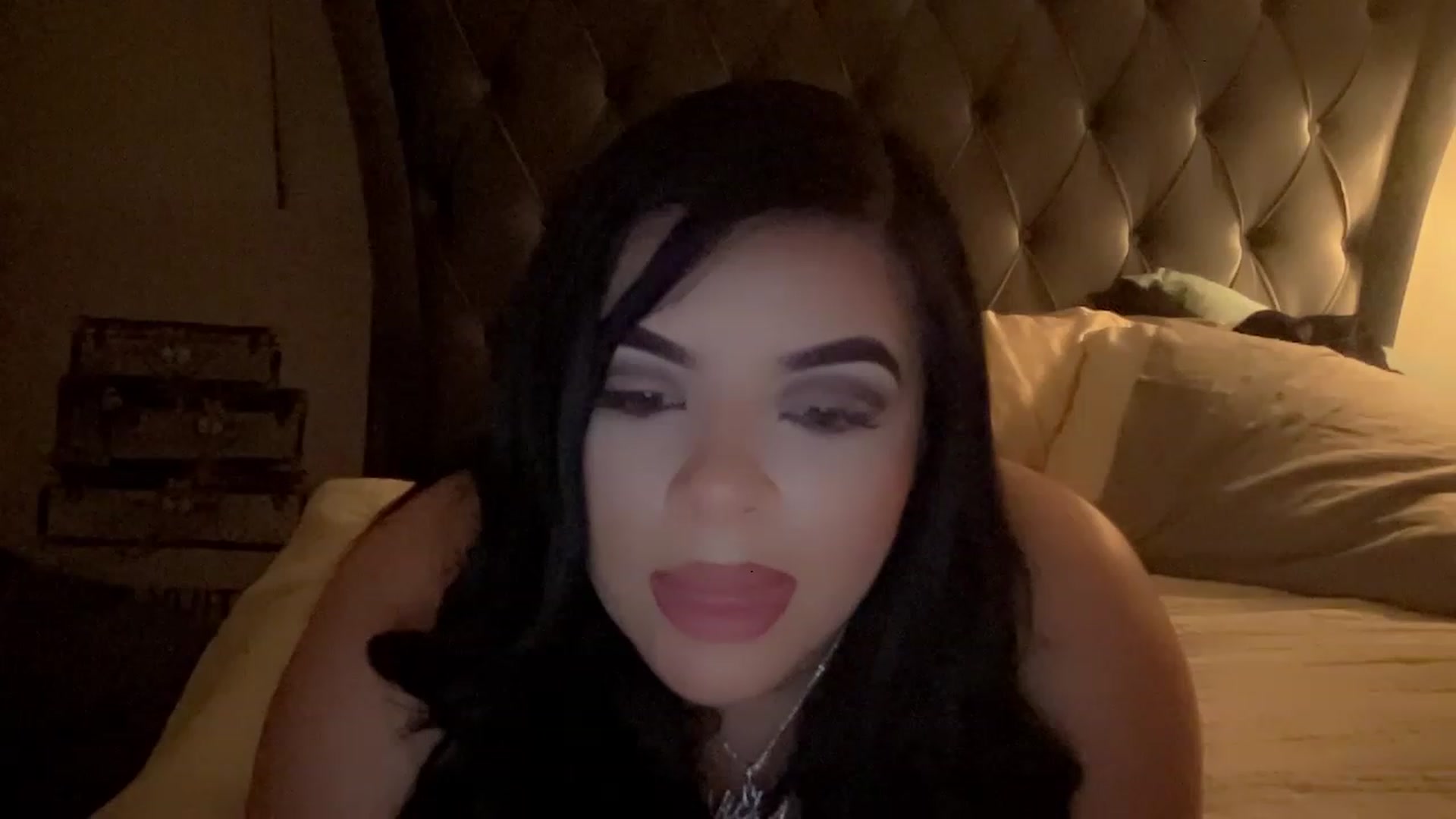 Gallery image thumbnail from Bentleybella's myfreecams stream on, 01/07/2023, 11:22 image 2 of 20