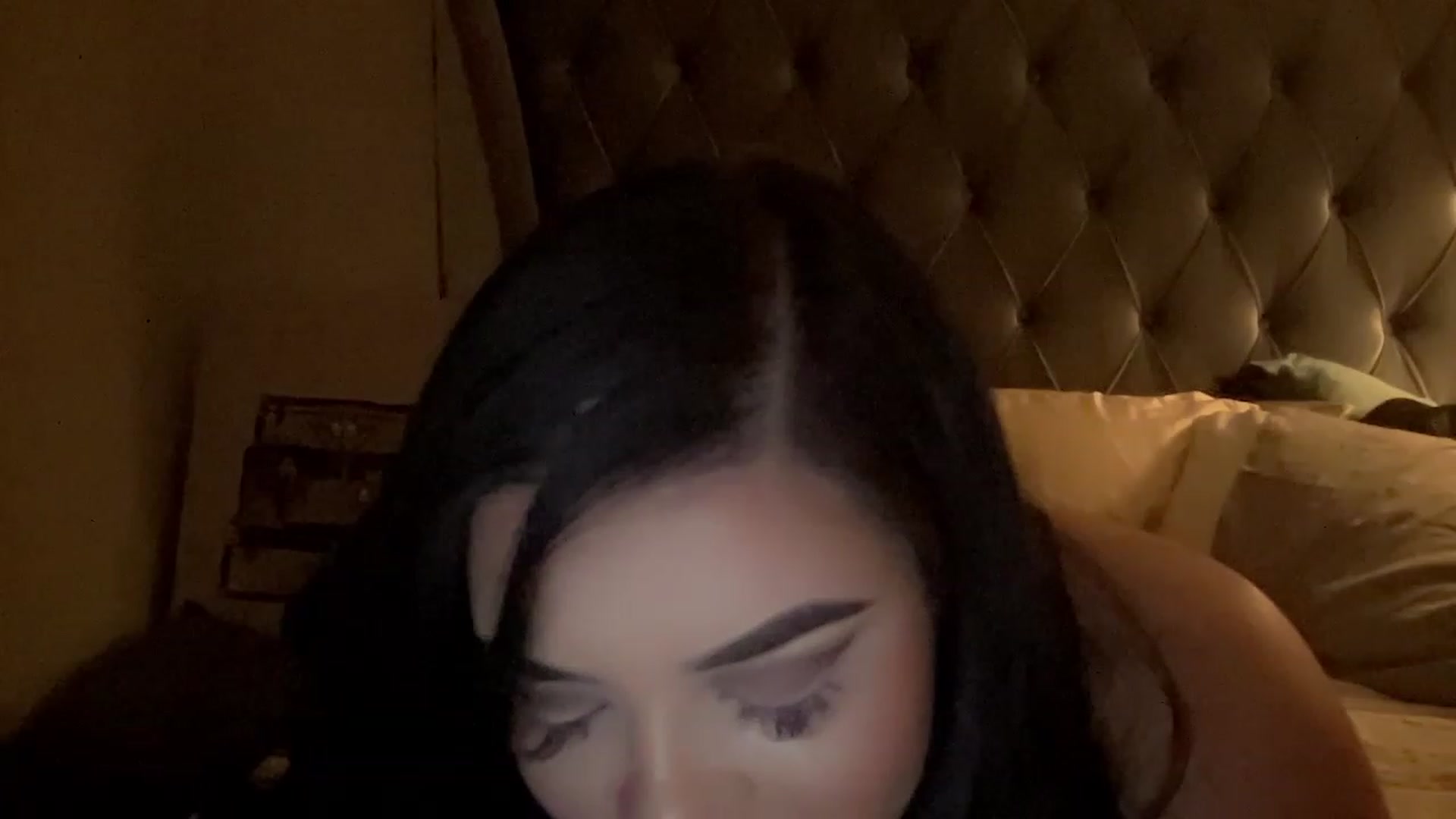 Gallery image thumbnail from Bentleybella's myfreecams stream on, 01/07/2023, 11:22 image 10 of 20