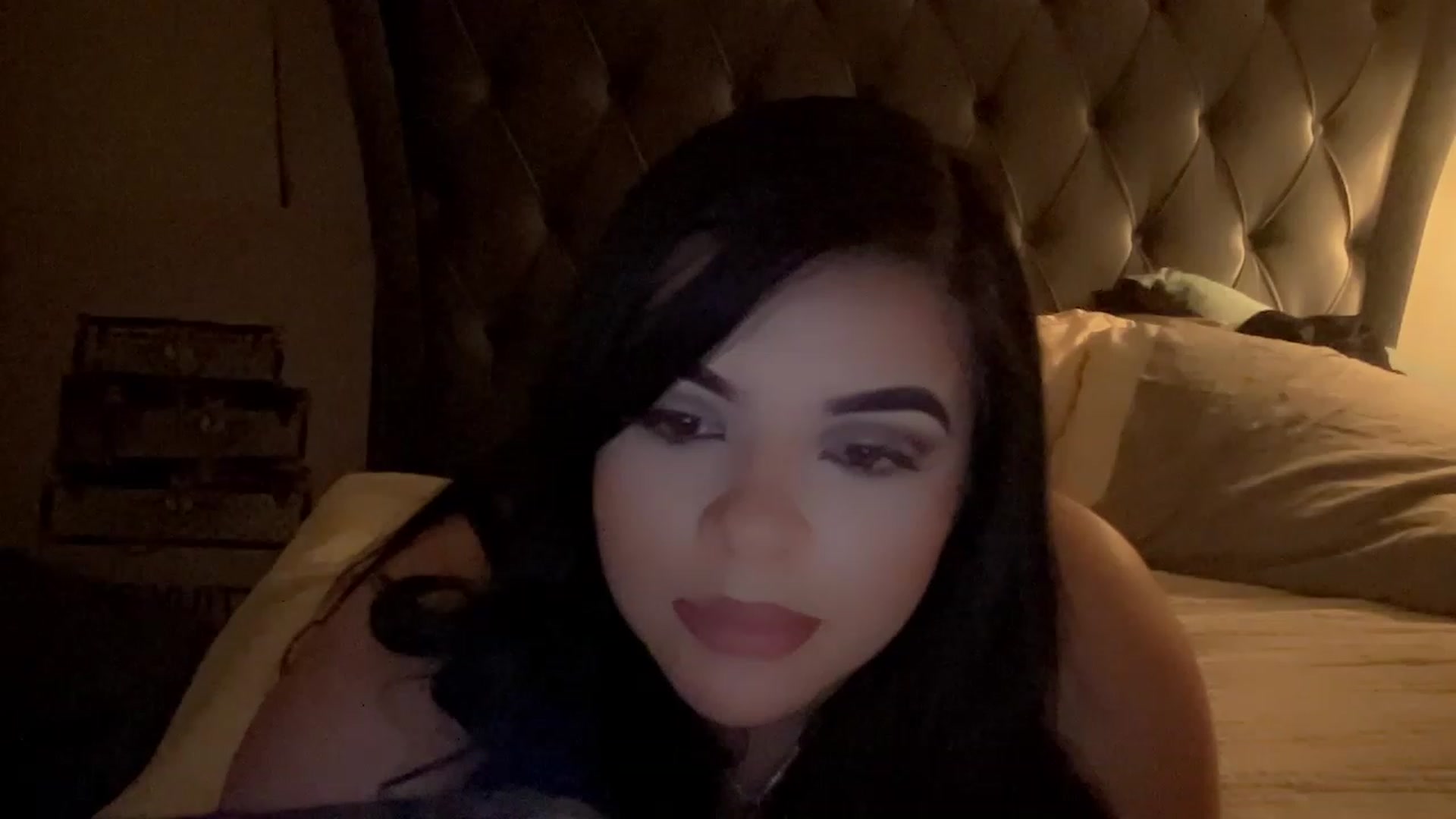Gallery image thumbnail from Bentleybella's myfreecams stream on, 01/07/2023, 11:22 image 4 of 20