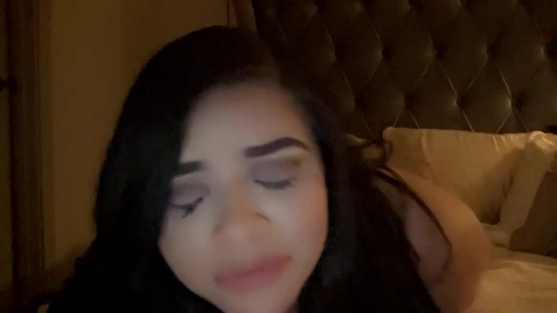 Gallery image thumbnail from Bentleybella's myfreecams stream on, 01/07/2023, 11:22 image 18 of 20
