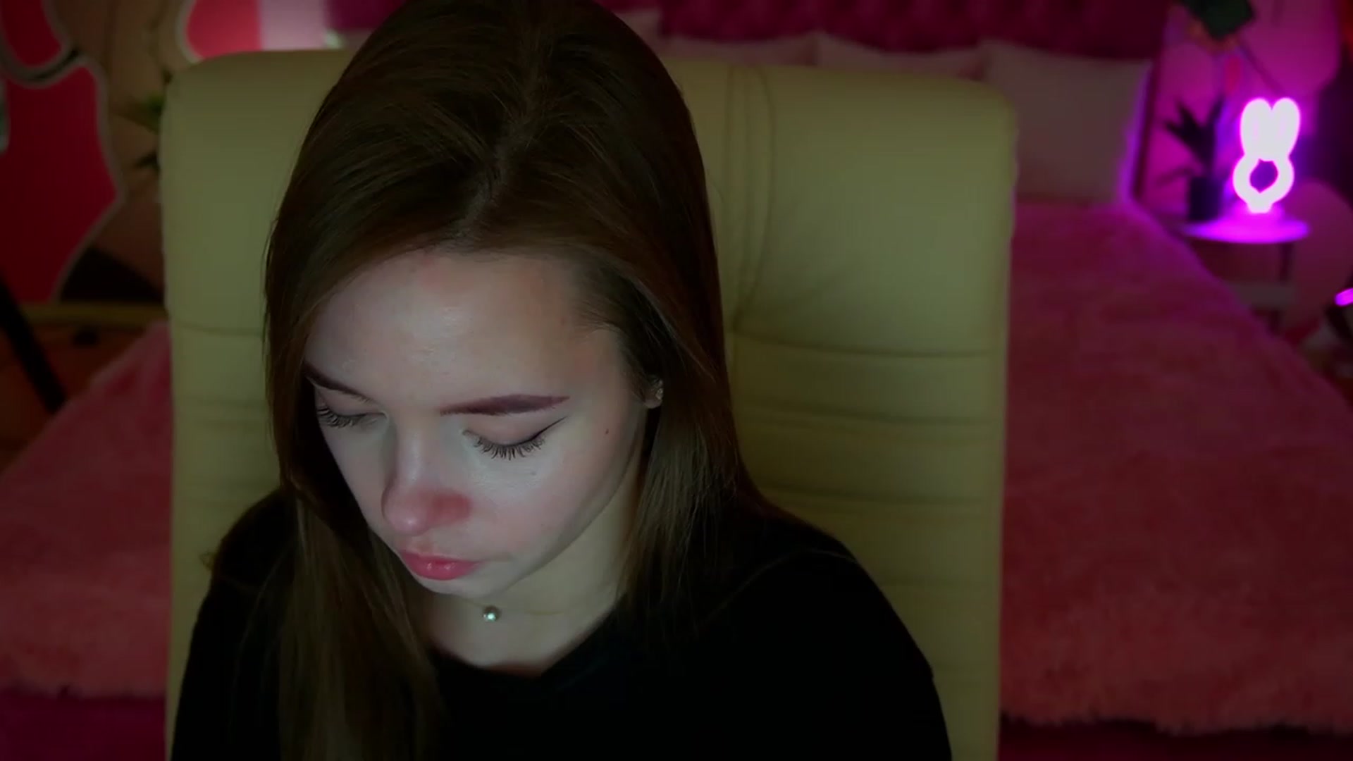 Gallery image thumbnail from BerryCherryy's myfreecams stream on, 03/16/2023, 10:27 image 7 of 20