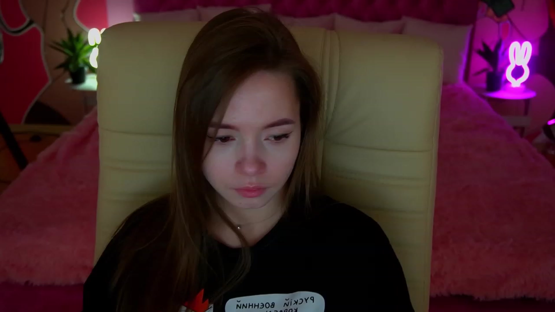 Gallery image thumbnail from BerryCherryy's myfreecams stream on, 03/16/2023, 10:27 image 3 of 20