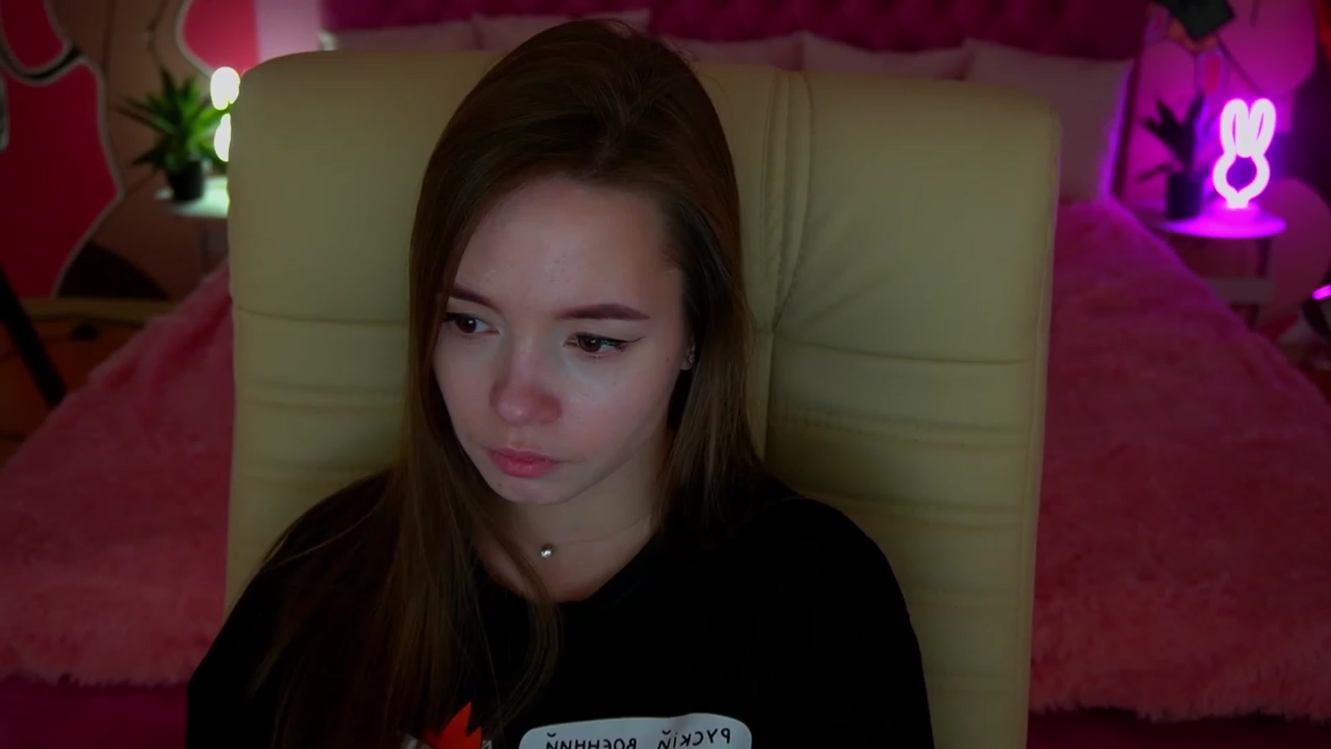 Gallery image thumbnail from BerryCherryy's myfreecams stream on, 03/16/2023, 10:27 image 4 of 20
