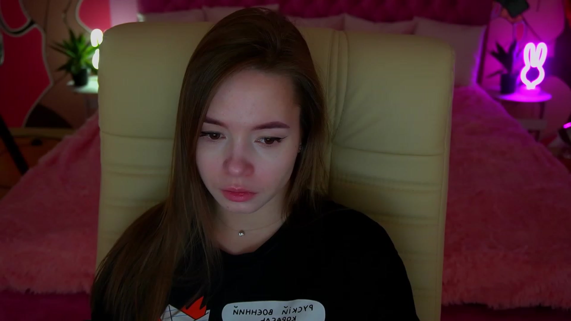 Gallery image thumbnail from BerryCherryy's myfreecams stream on, 03/16/2023, 10:27 image 1 of 20