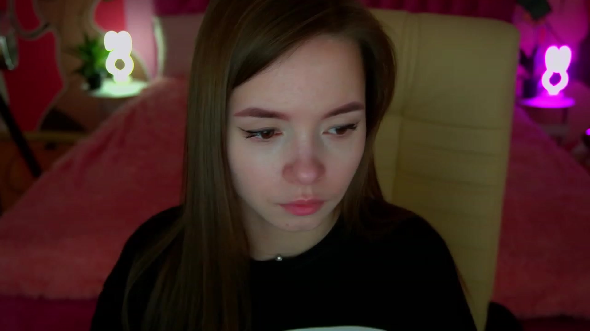Gallery image thumbnail from BerryCherryy's myfreecams stream on, 03/16/2023, 11:30 image 7 of 20