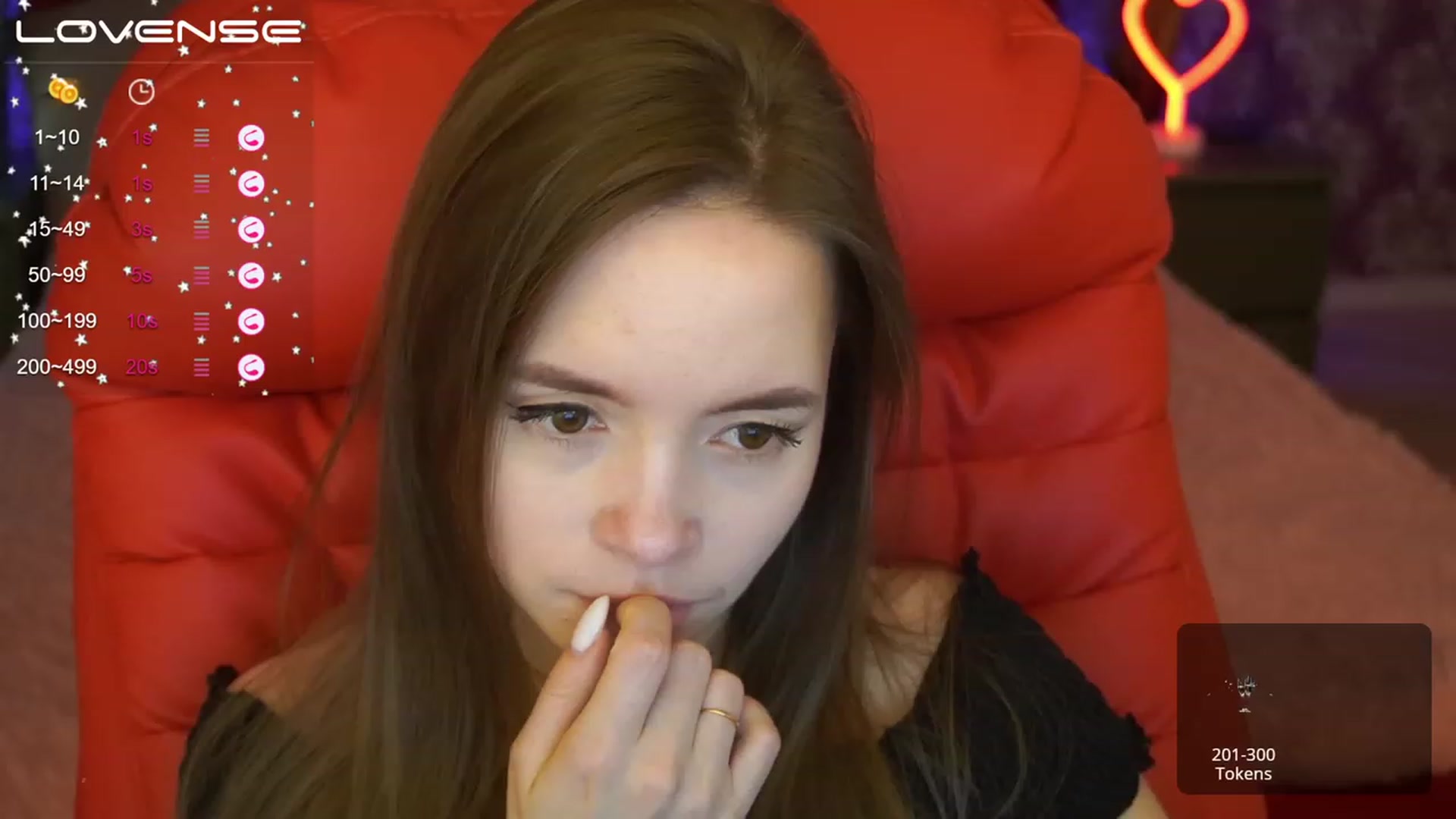 Gallery image thumbnail from BerryCherryy's myfreecams stream on, 04/17/2023, 02:39 image 6 of 20