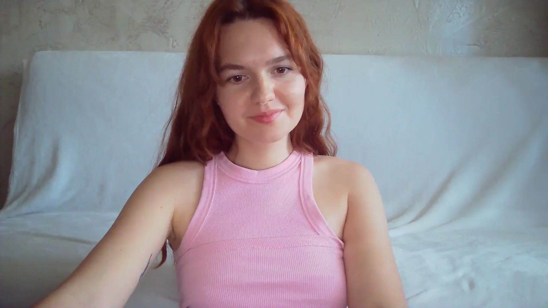 Gallery image thumbnail from BerryGoddess's myfreecams stream on, 05/08/2024, 13:09 image 18 of 20