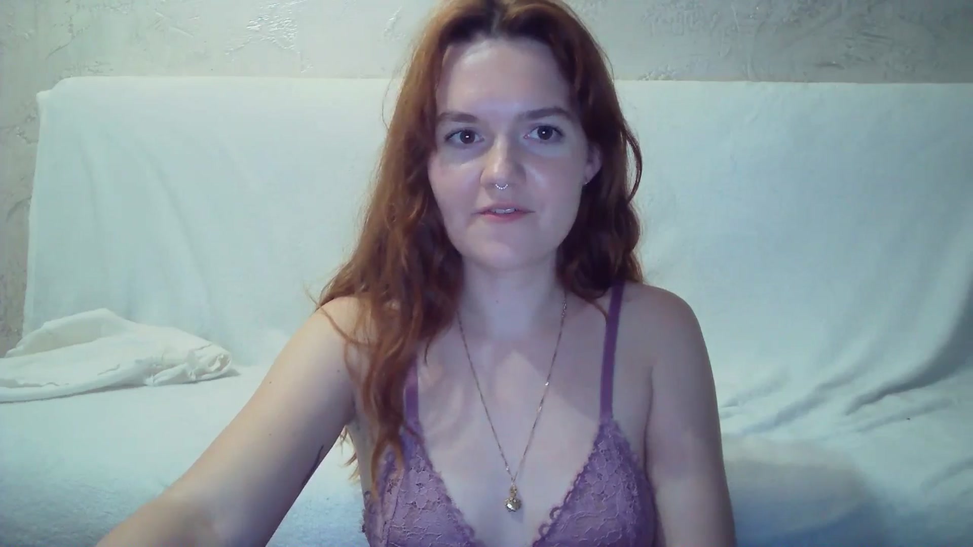 Gallery image thumbnail from BerryGoddess's myfreecams stream on, 05/08/2024, 19:32 image 18 of 20