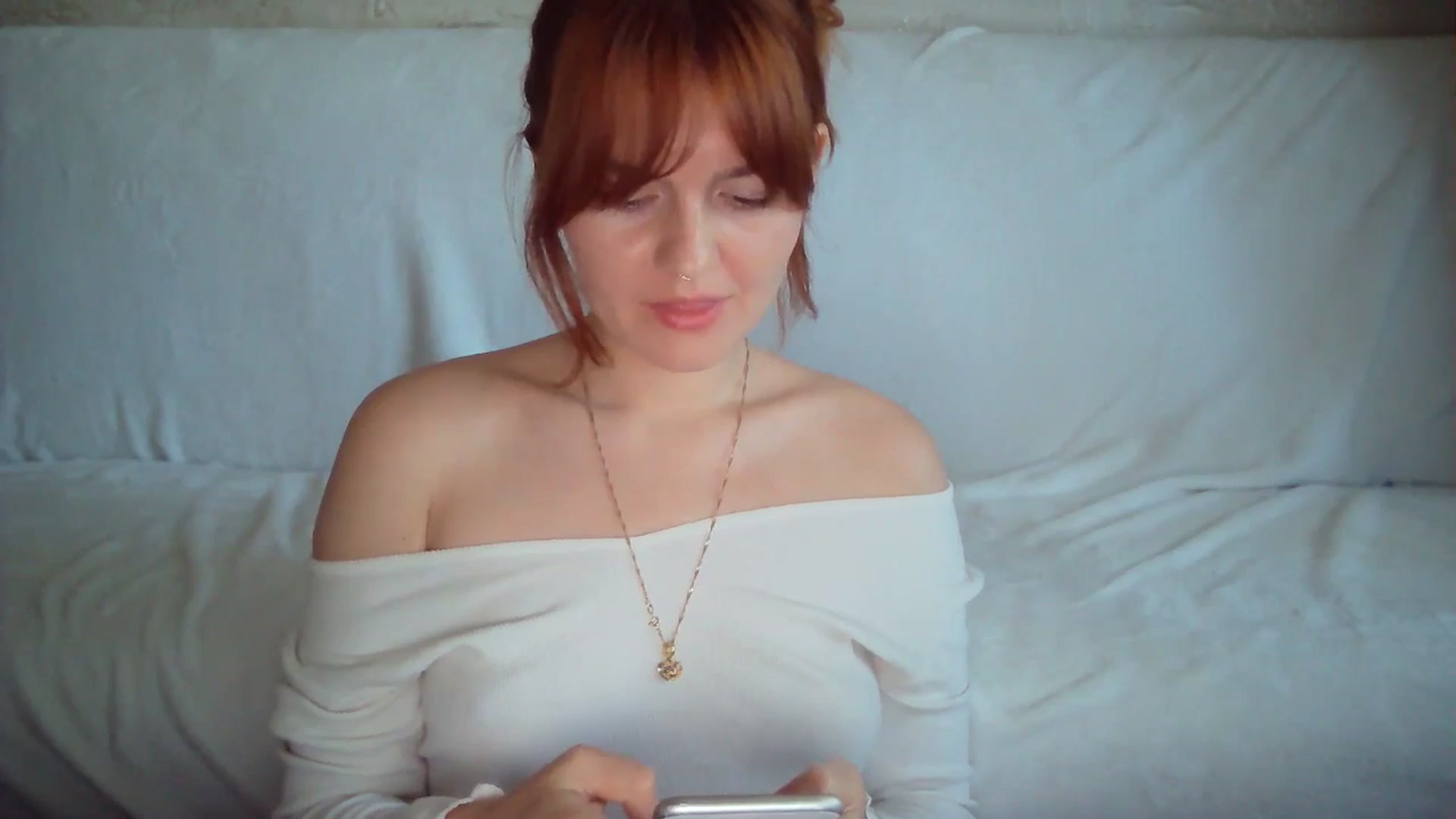 Gallery image thumbnail from BerryGoddess's myfreecams stream on, 05/09/2024, 14:40 image 10 of 20