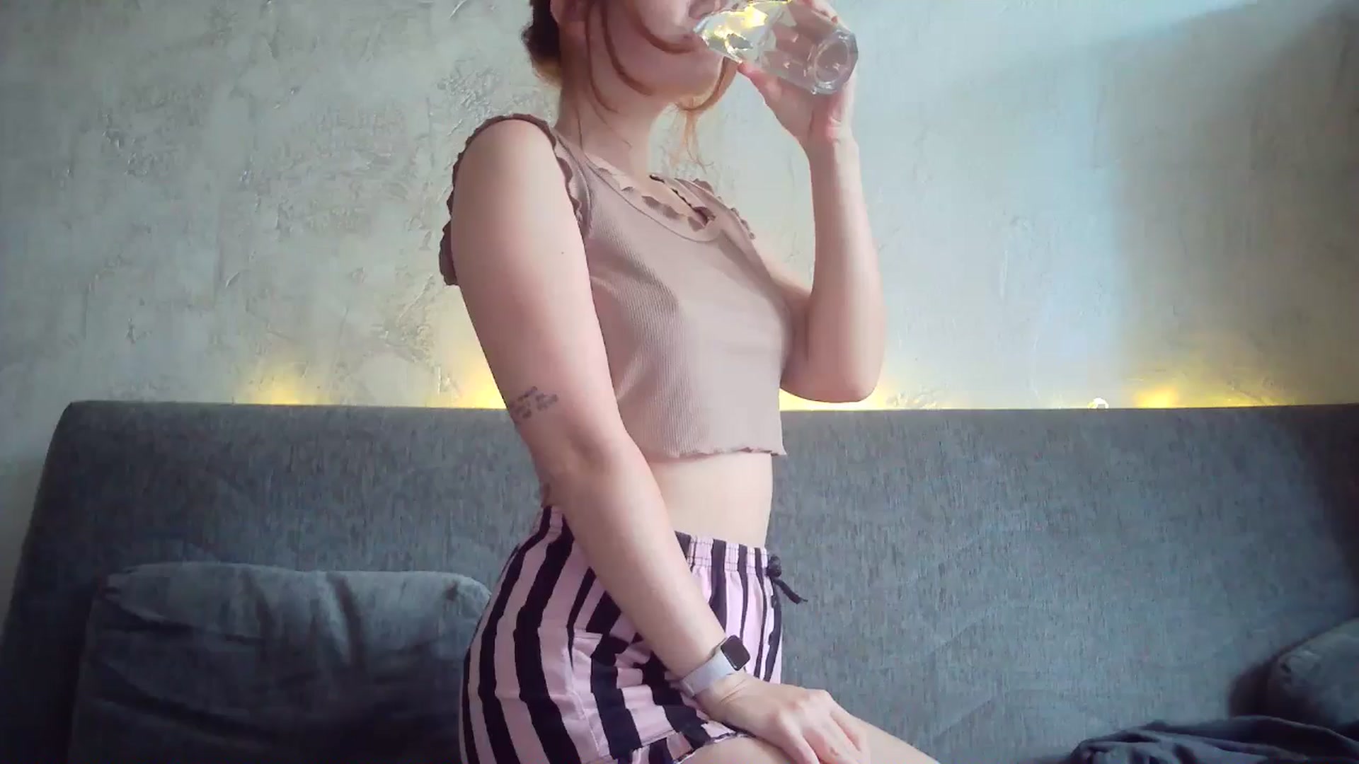 Gallery image thumbnail from BerryGoddess's myfreecams stream on, 05/15/2024, 12:25 image 4 of 20
