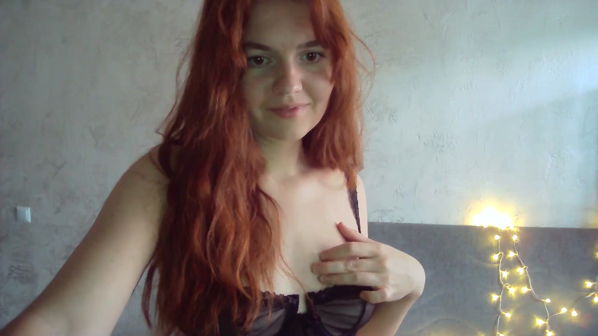 Gallery image thumbnail from BerryGoddess's myfreecams stream on, 05/16/2024, 11:59 image 15 of 20