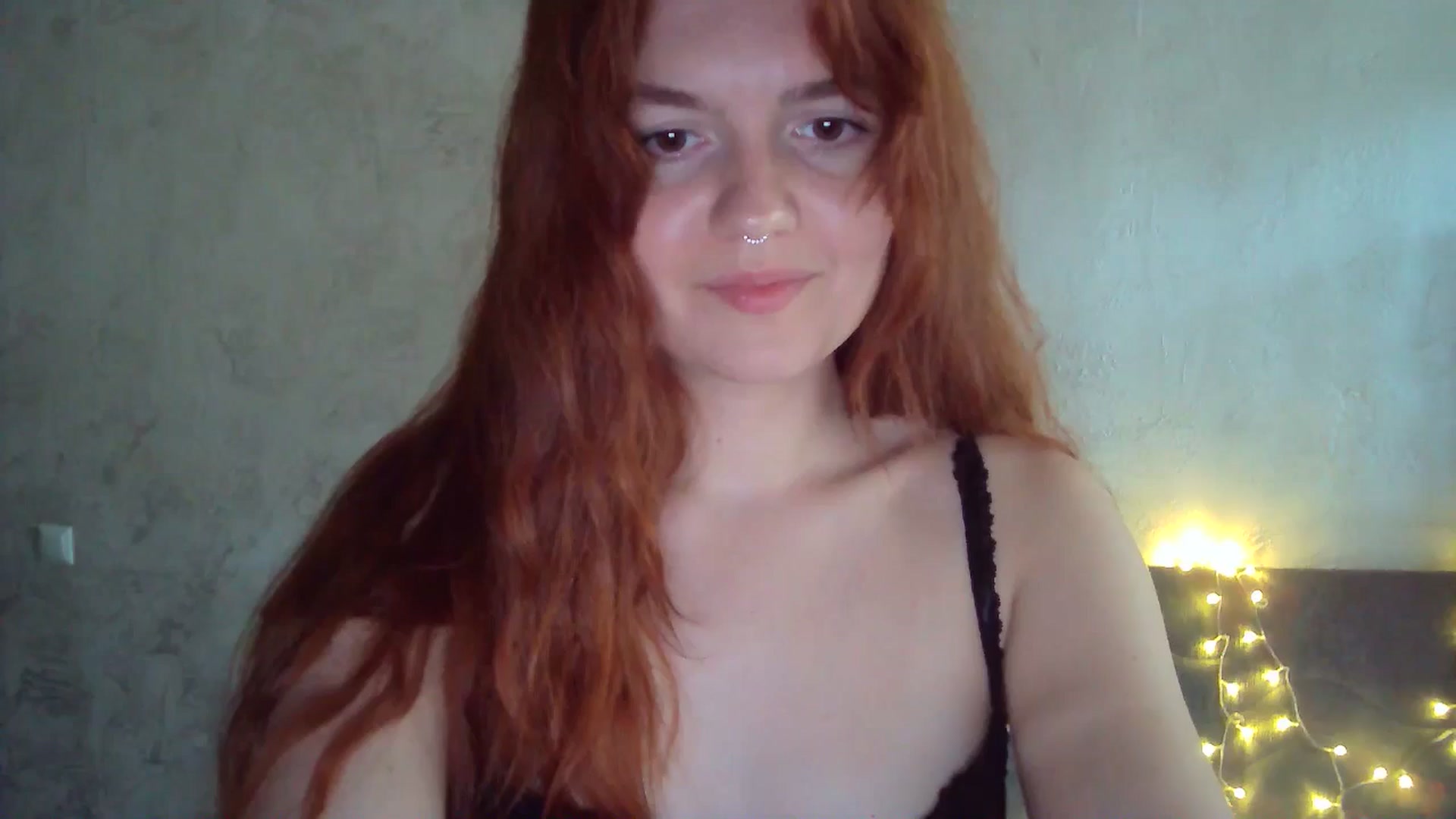 Gallery image thumbnail from BerryGoddess's myfreecams stream on, 05/16/2024, 12:30 image 16 of 20