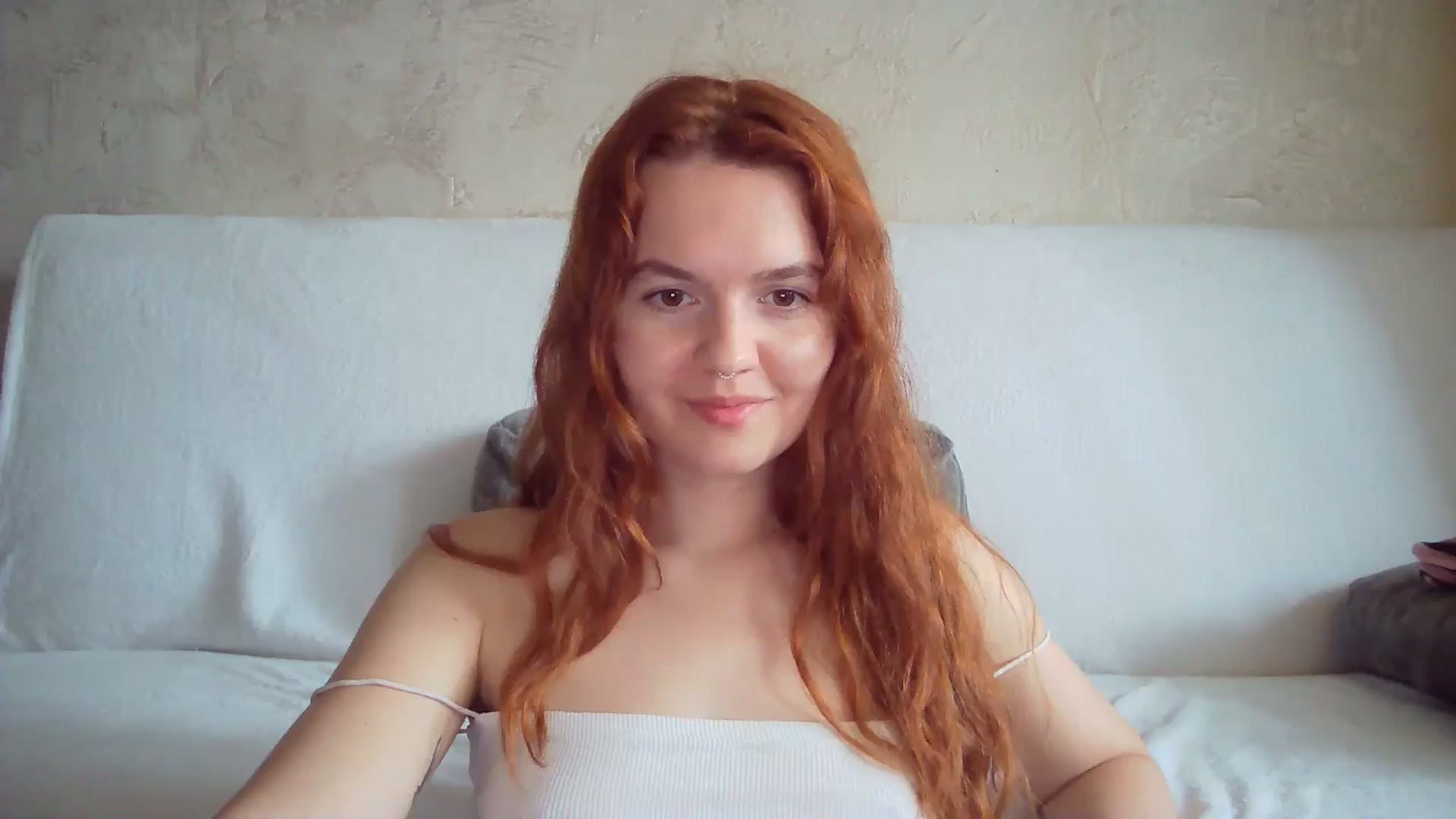 Gallery image thumbnail from BerryGoddess's myfreecams stream on, 05/25/2024, 10:11 image 3 of 20