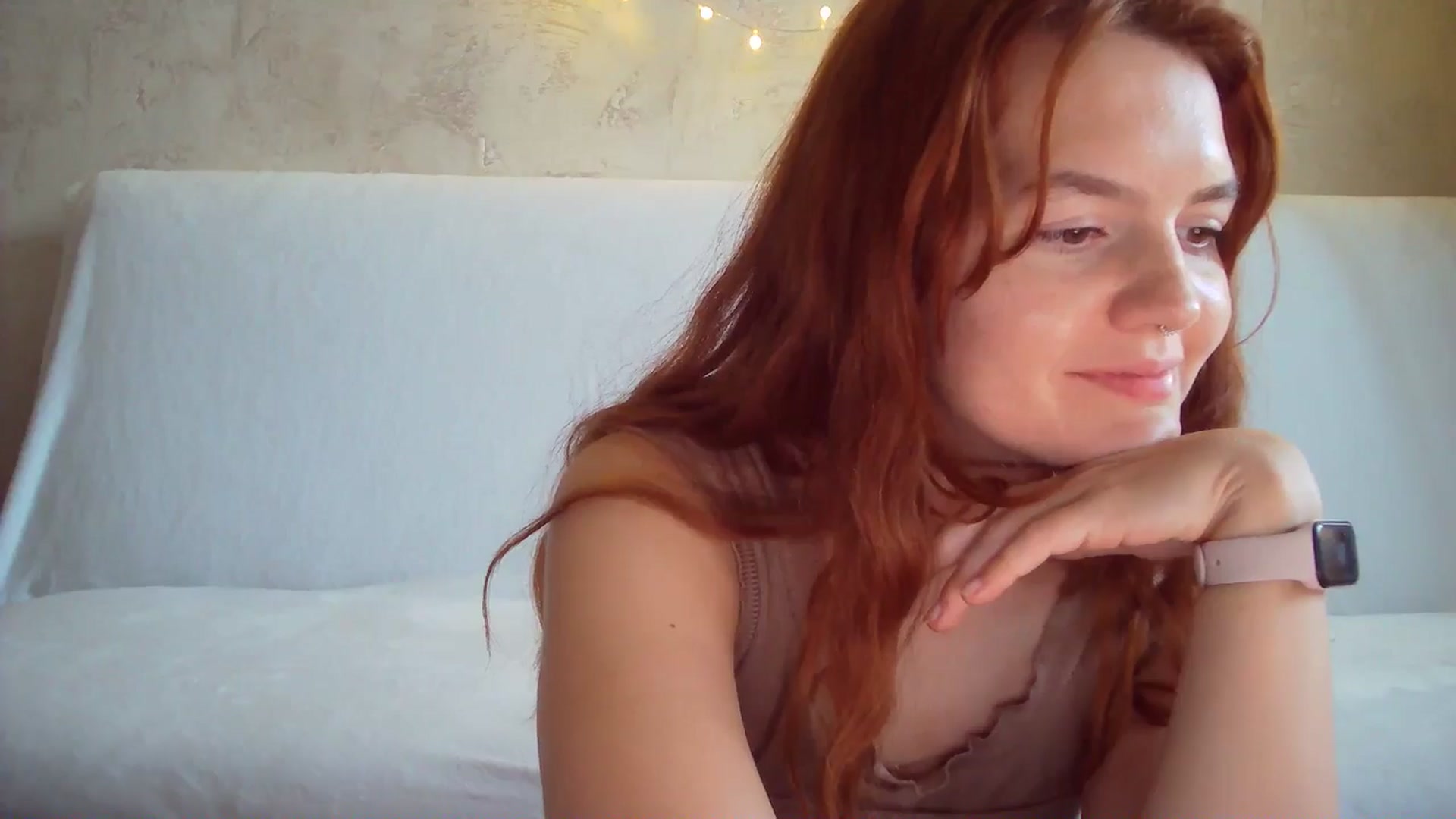 Gallery image thumbnail from BerryGoddess's myfreecams stream on, 06/07/2024, 12:50 image 16 of 20