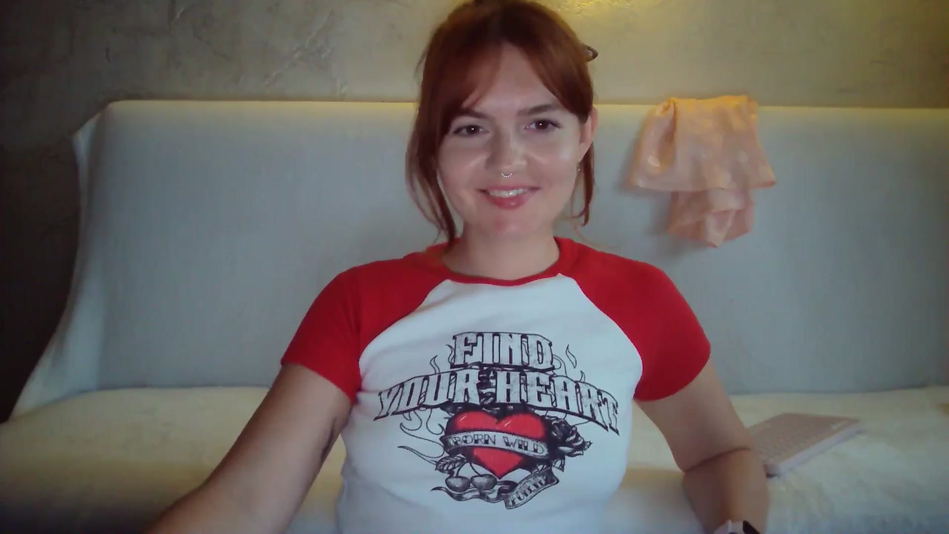 Gallery image thumbnail from BerryGoddess's myfreecams stream on, 06/09/2024, 10:23 image 3 of 20