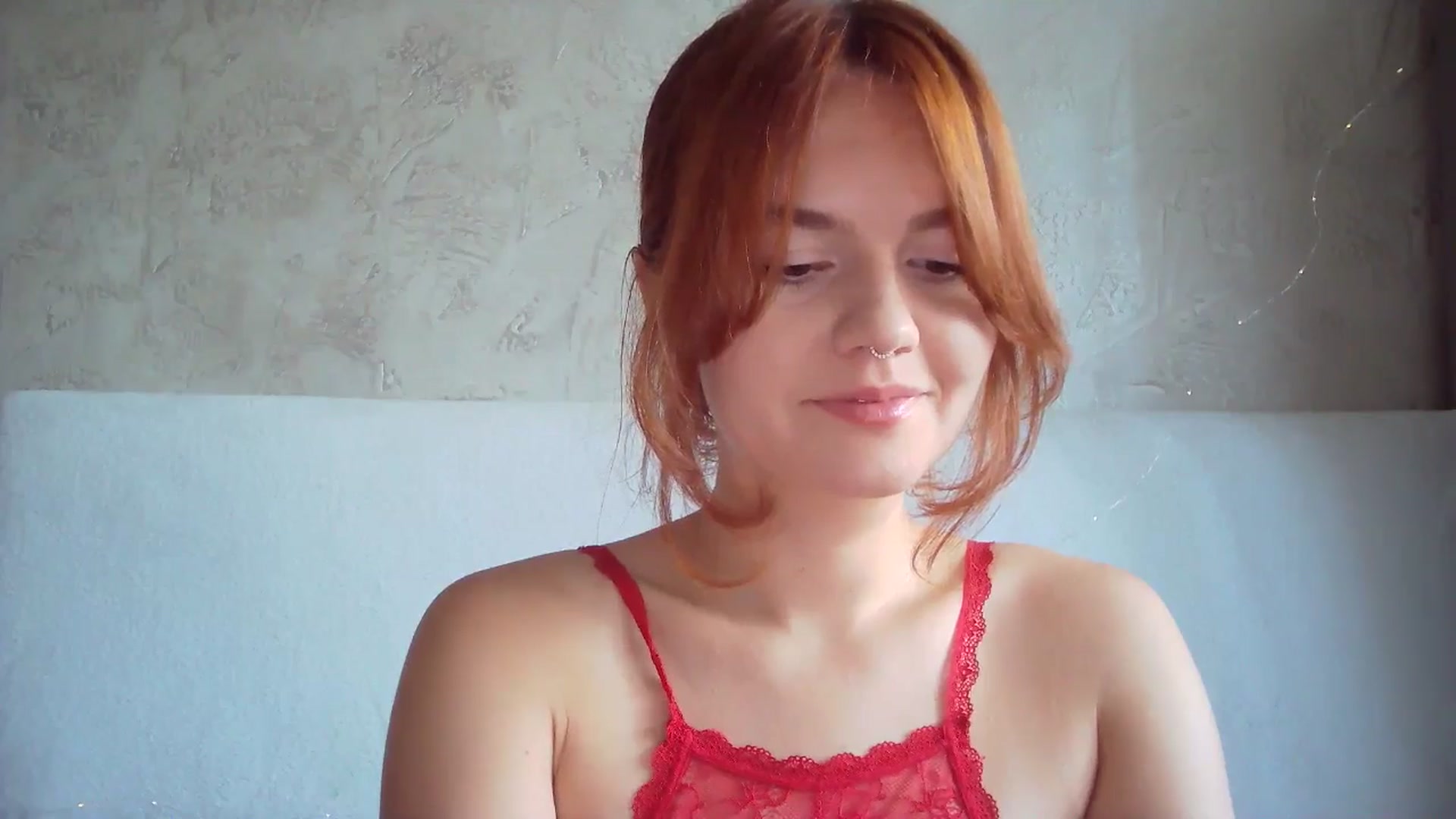 Gallery image thumbnail from BerryGoddess's myfreecams stream on, 08/05/2024, 12:18 image 5 of 20