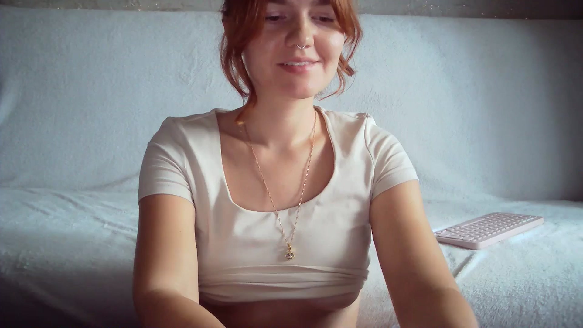 Gallery image thumbnail from BerryGoddess's myfreecams stream on, 08/10/2024, 10:33 image 14 of 20