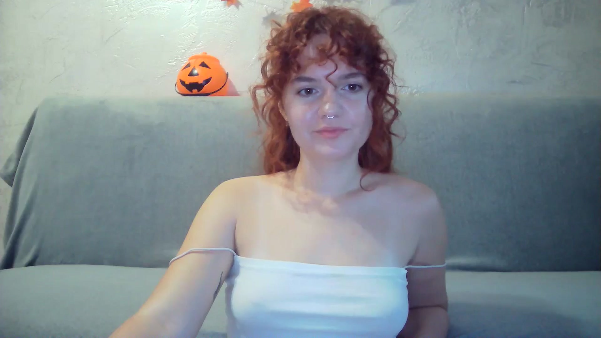 Gallery image thumbnail from BerryGoddess's myfreecams stream on, 10/13/2024, 08:27 image 12 of 20