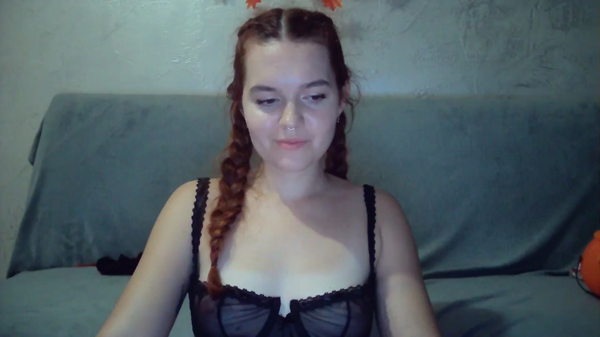 Gallery image thumbnail from BerryGoddess's myfreecams stream on, 10/17/2024, 14:18 image 16 of 20
