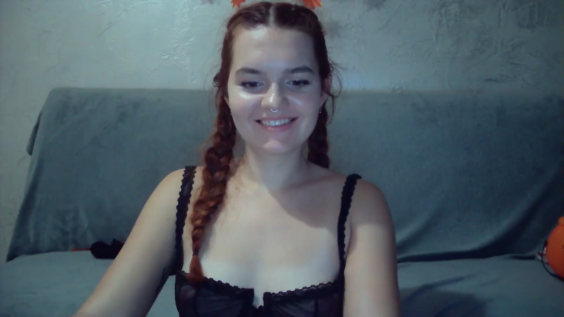 Gallery image thumbnail from BerryGoddess's myfreecams stream on, 10/17/2024, 14:18 image 19 of 20