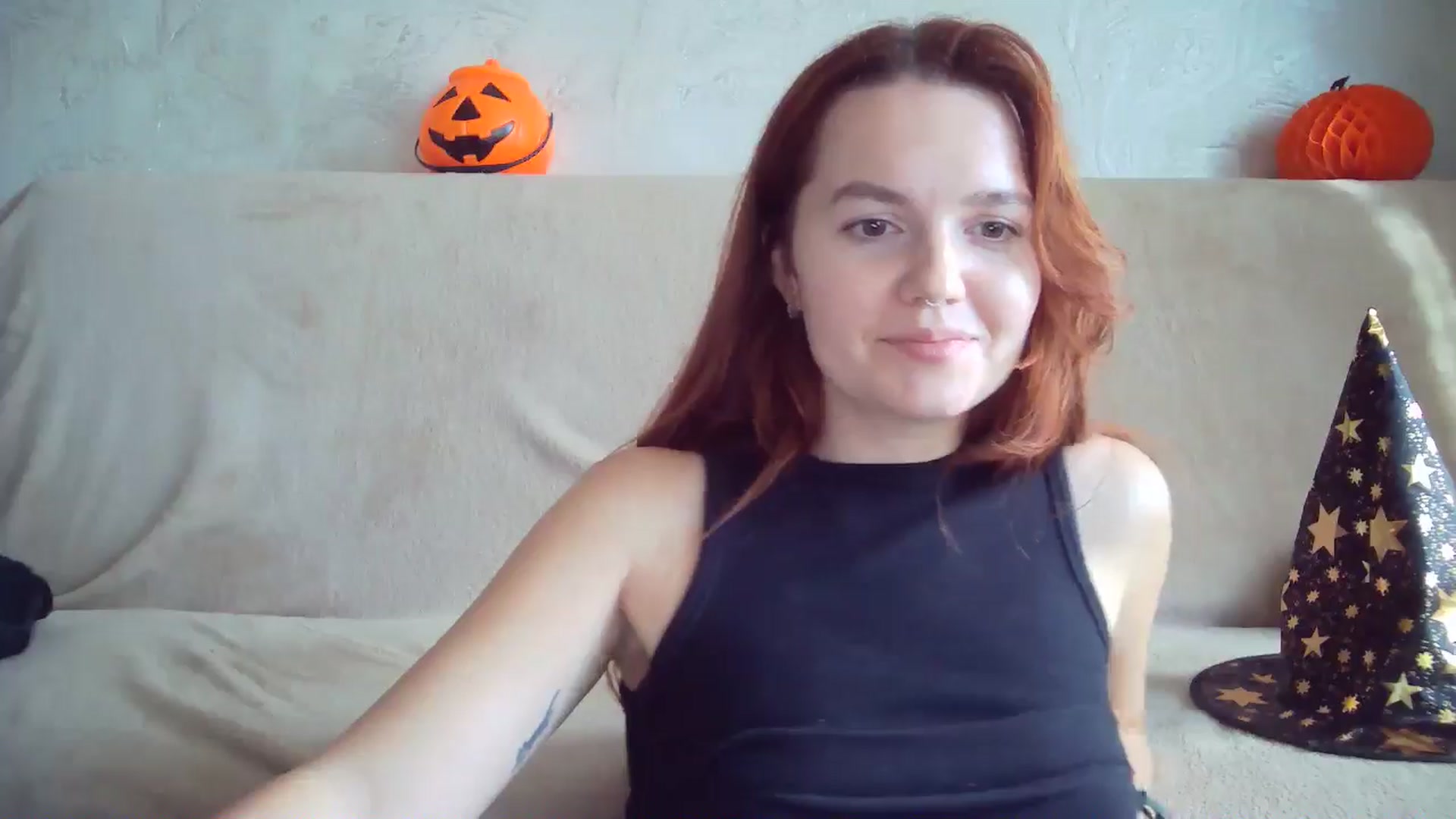 Gallery image thumbnail from BerryGoddess's myfreecams stream on, 10/31/2024, 11:12 image 18 of 20