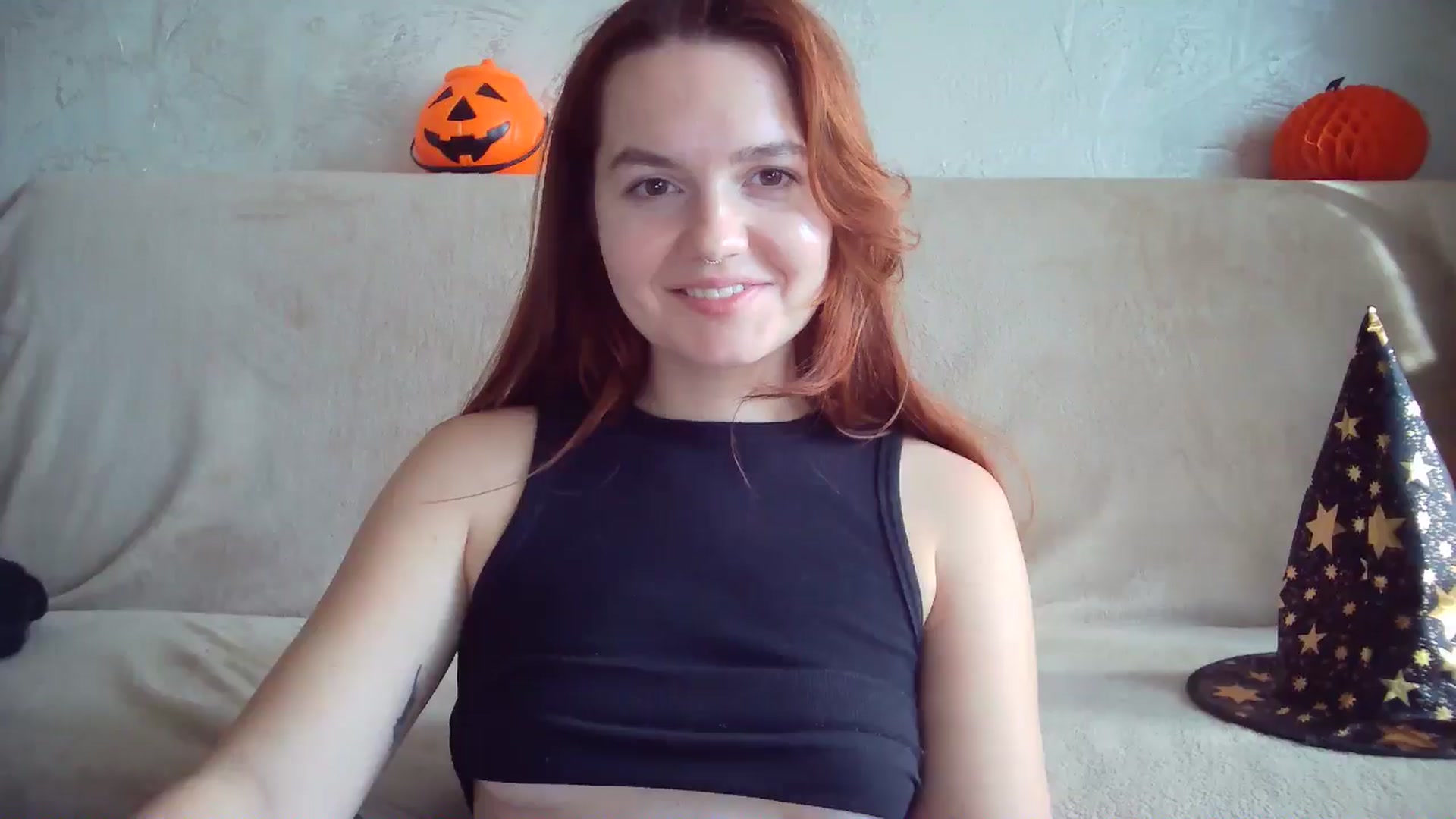 Gallery image thumbnail from BerryGoddess's myfreecams stream on, 10/31/2024, 11:12 image 14 of 20