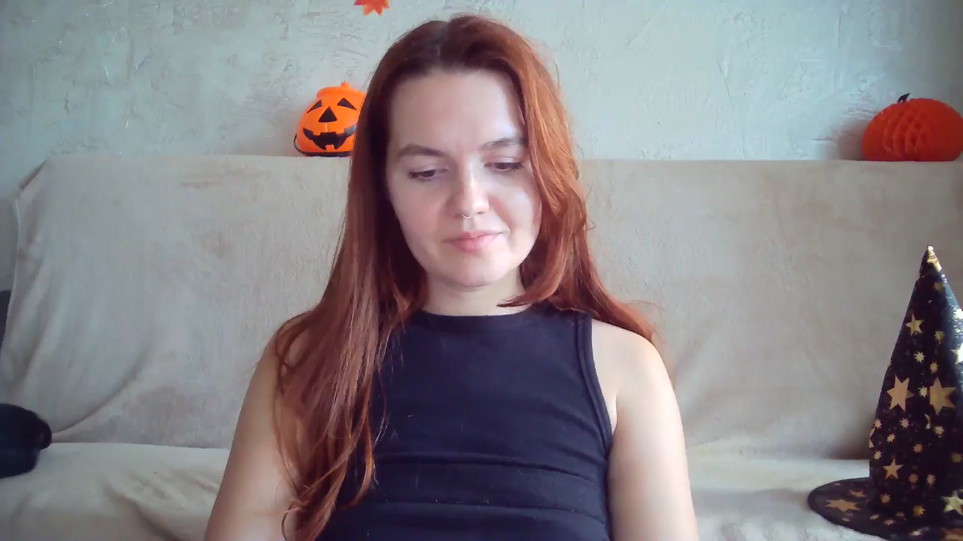 Gallery image thumbnail from BerryGoddess's myfreecams stream on, 10/31/2024, 11:36 image 8 of 20