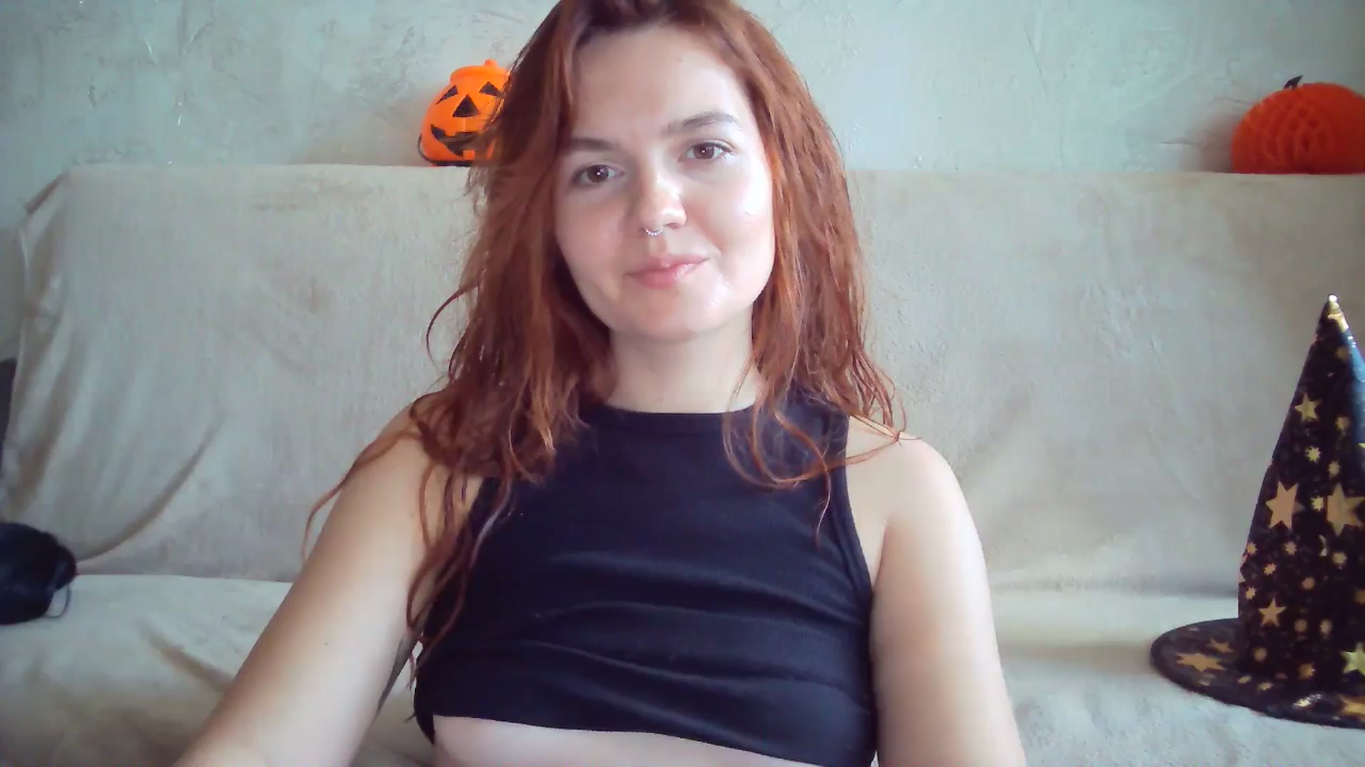 Gallery image thumbnail from BerryGoddess's myfreecams stream on, 10/31/2024, 12:08 image 19 of 20