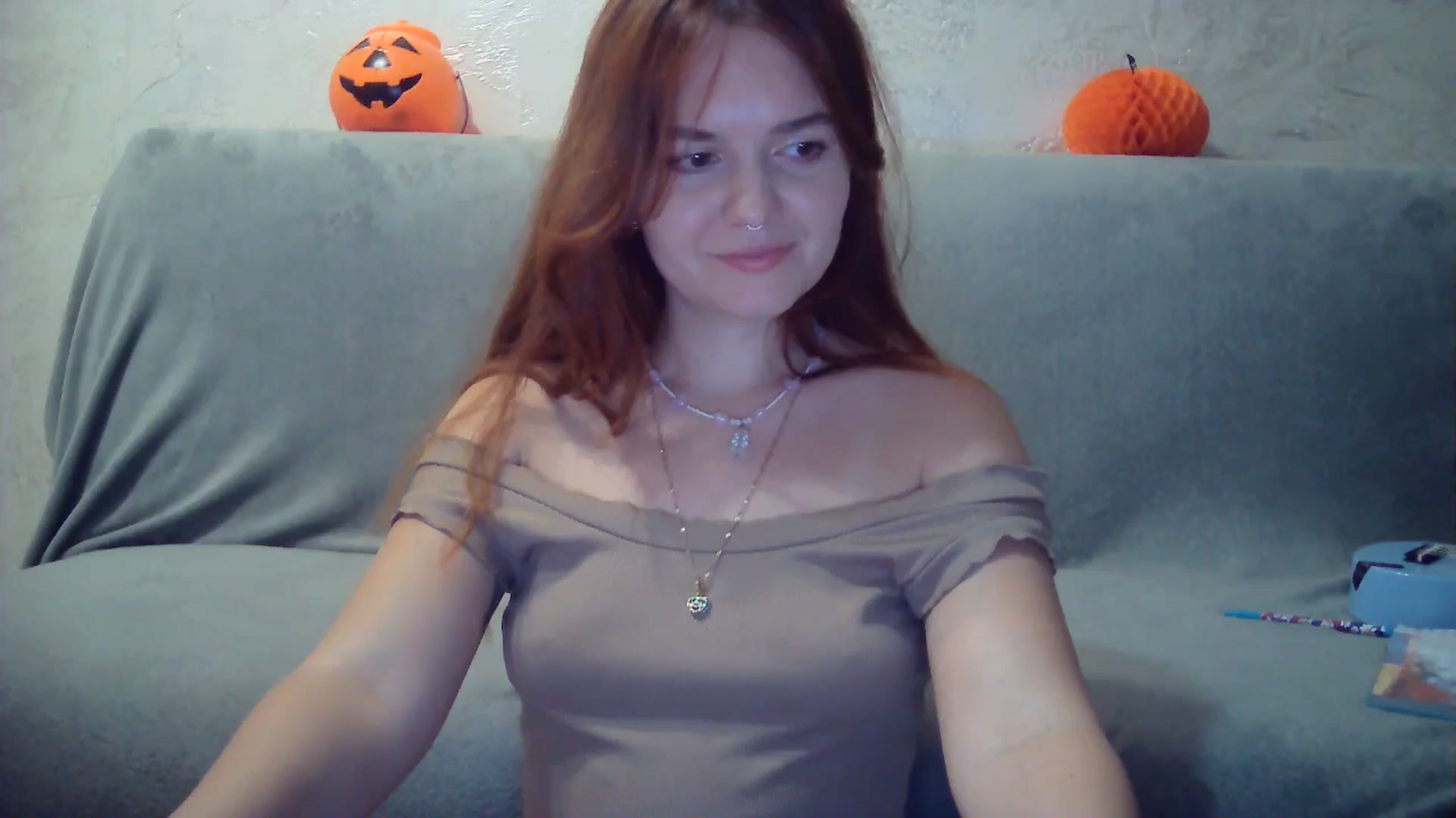 Gallery image thumbnail from BerryGoddess's myfreecams stream on, 11/03/2024, 13:04 image 14 of 20