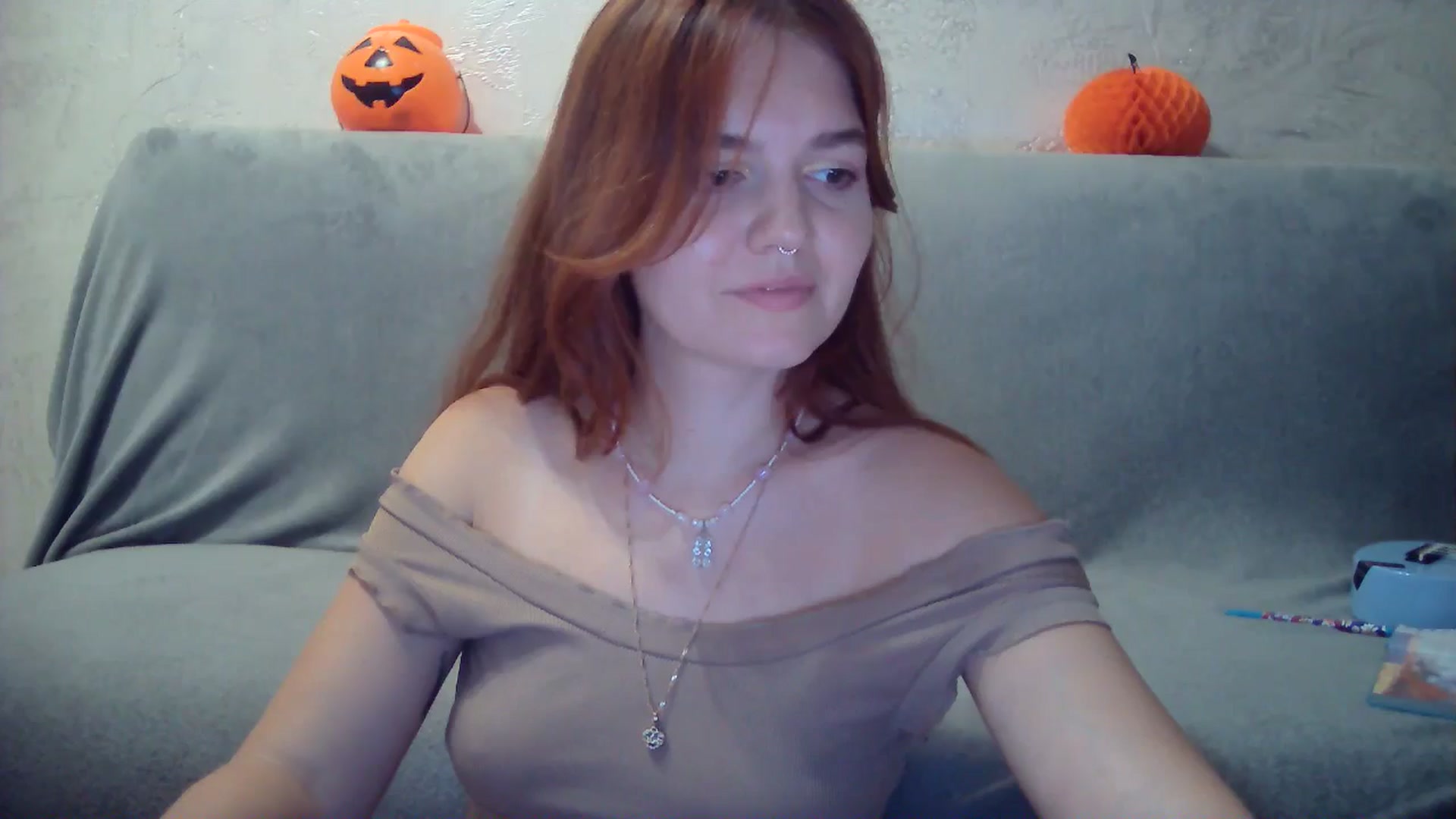 Gallery image thumbnail from BerryGoddess's myfreecams stream on, 11/03/2024, 13:04 image 9 of 20