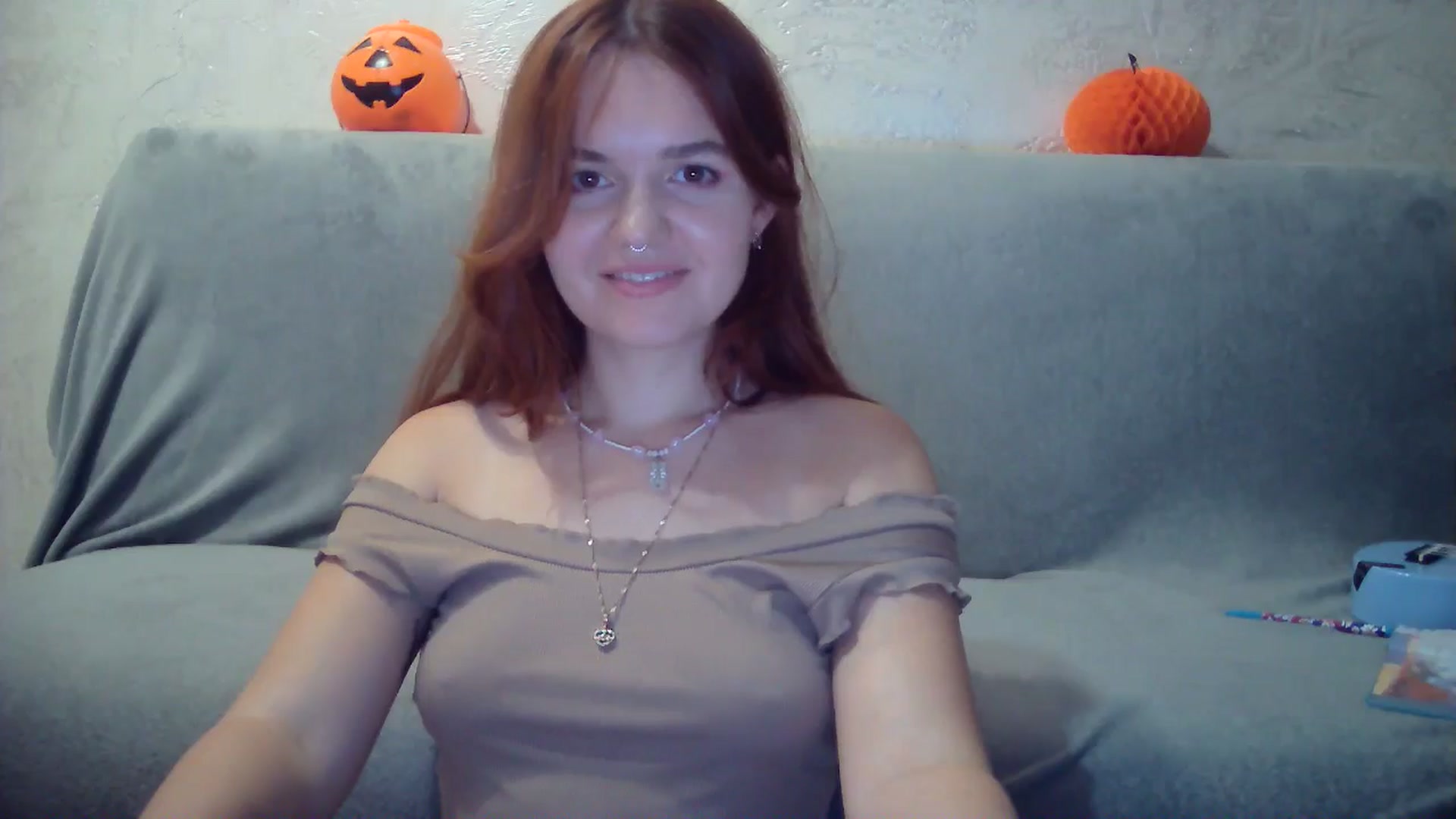 Gallery image thumbnail from BerryGoddess's myfreecams stream on, 11/03/2024, 13:04 image 11 of 20