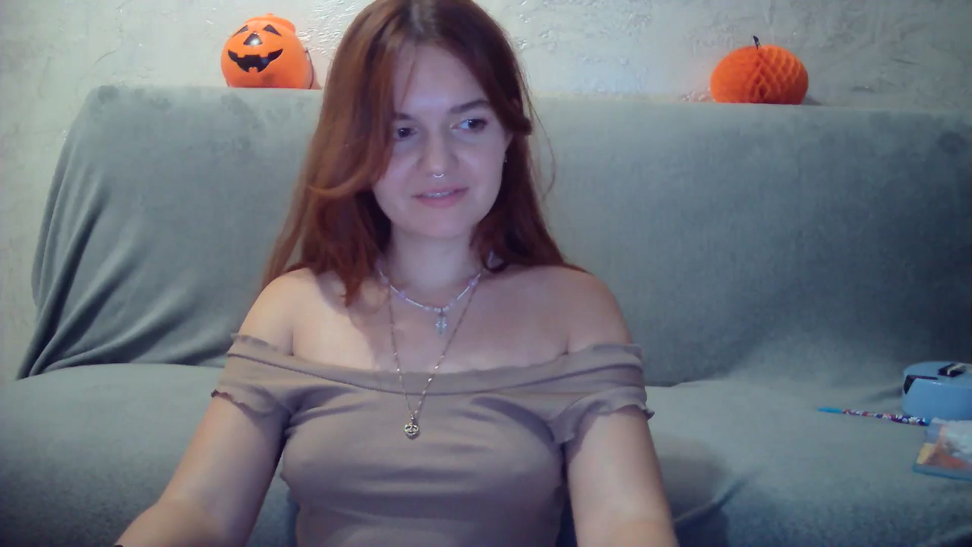 Gallery image thumbnail from BerryGoddess's myfreecams stream on, 11/03/2024, 13:04 image 12 of 20
