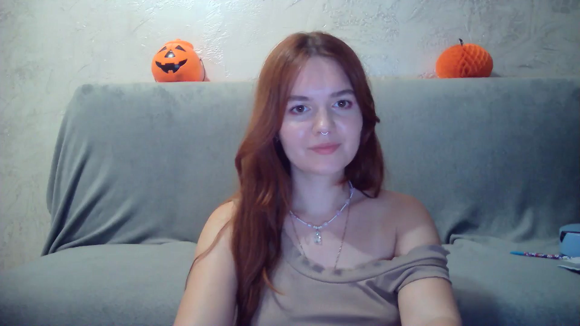 Gallery image thumbnail from BerryGoddess's myfreecams stream on, 11/03/2024, 15:11 image 1 of 20