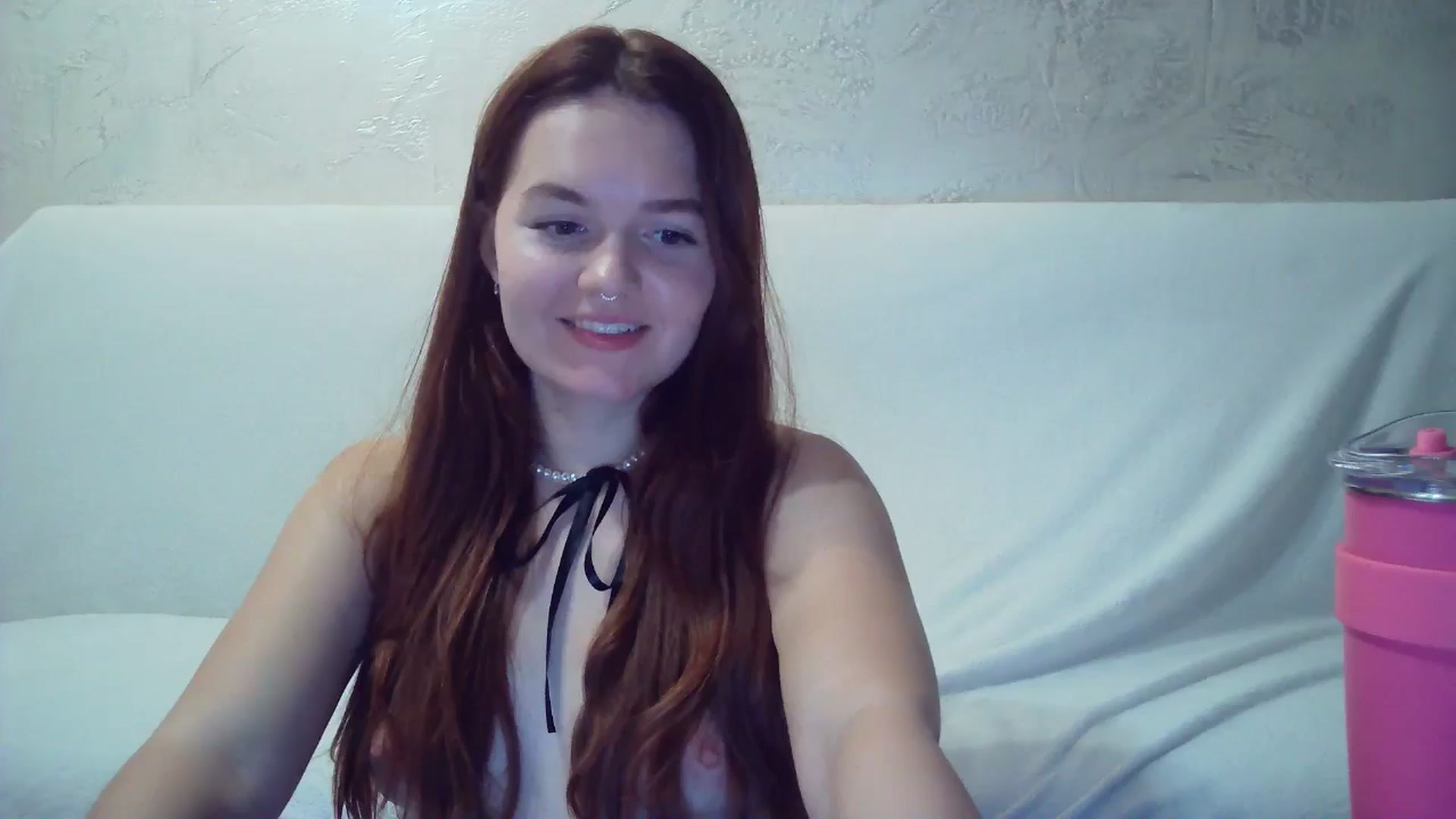 Gallery image thumbnail from BerryGoddess's myfreecams stream on, 11/18/2024, 19:13 image 16 of 20