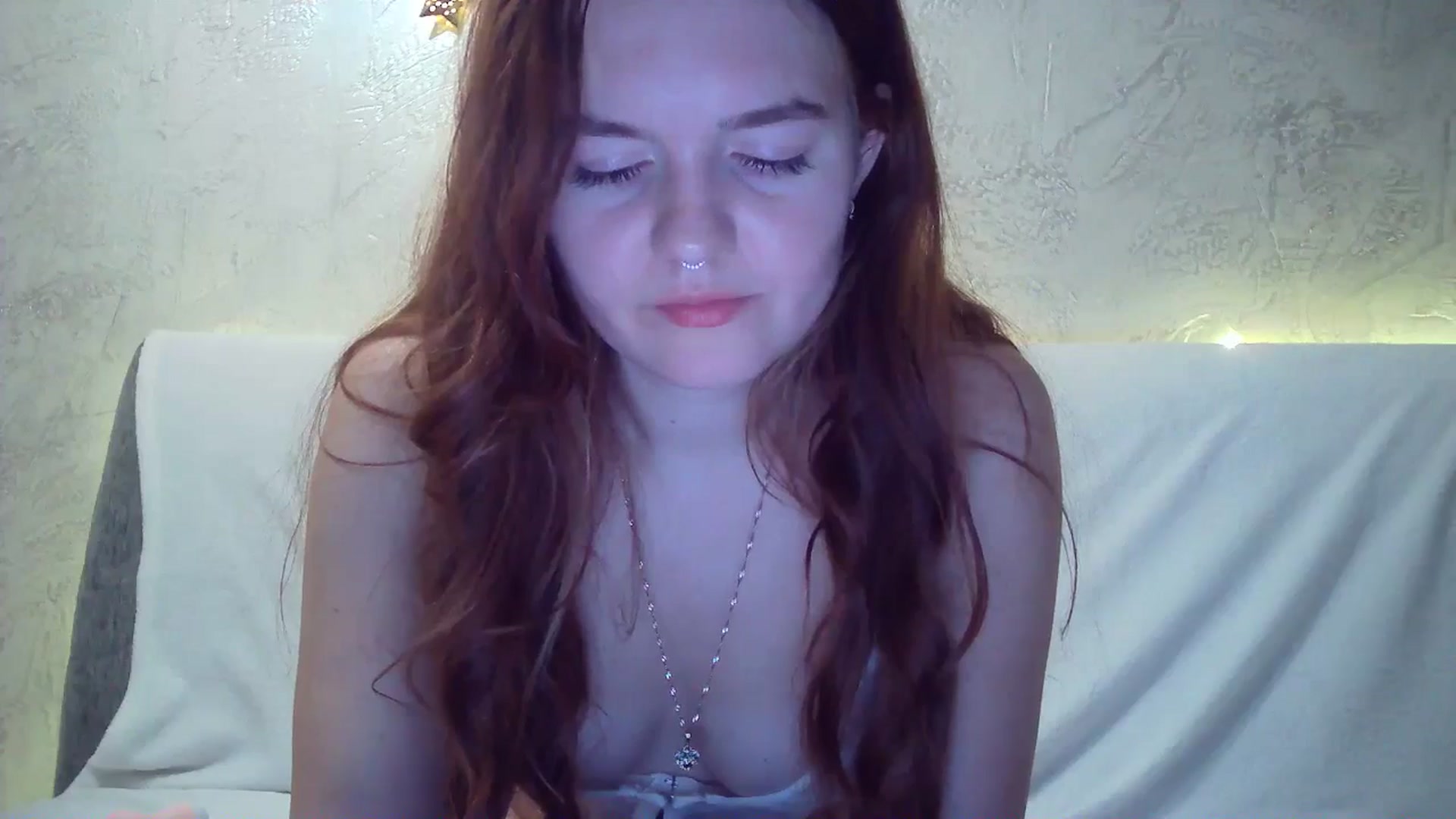 Gallery image thumbnail from BerryGoddess's myfreecams stream on, 12/05/2024, 16:00 image 18 of 20