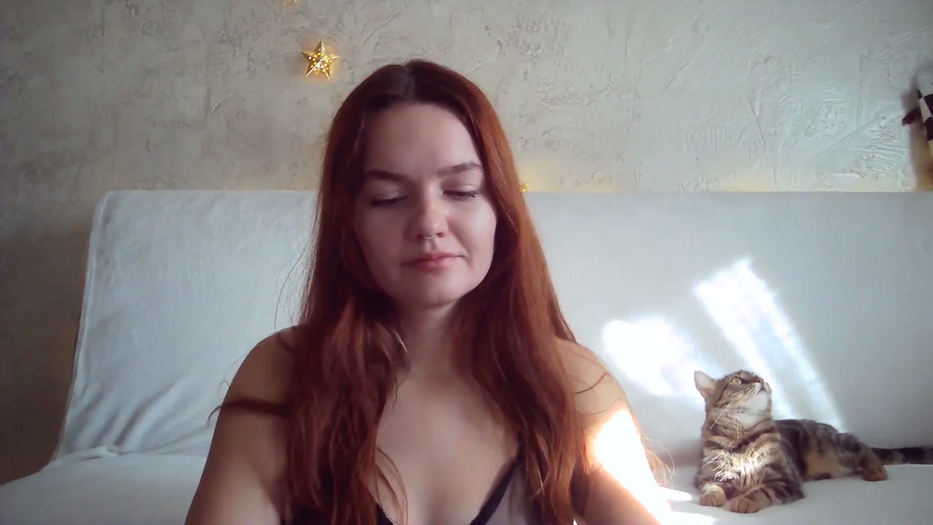 Gallery image thumbnail from BerryGoddess's myfreecams stream on, 12/07/2024, 09:33 image 19 of 20