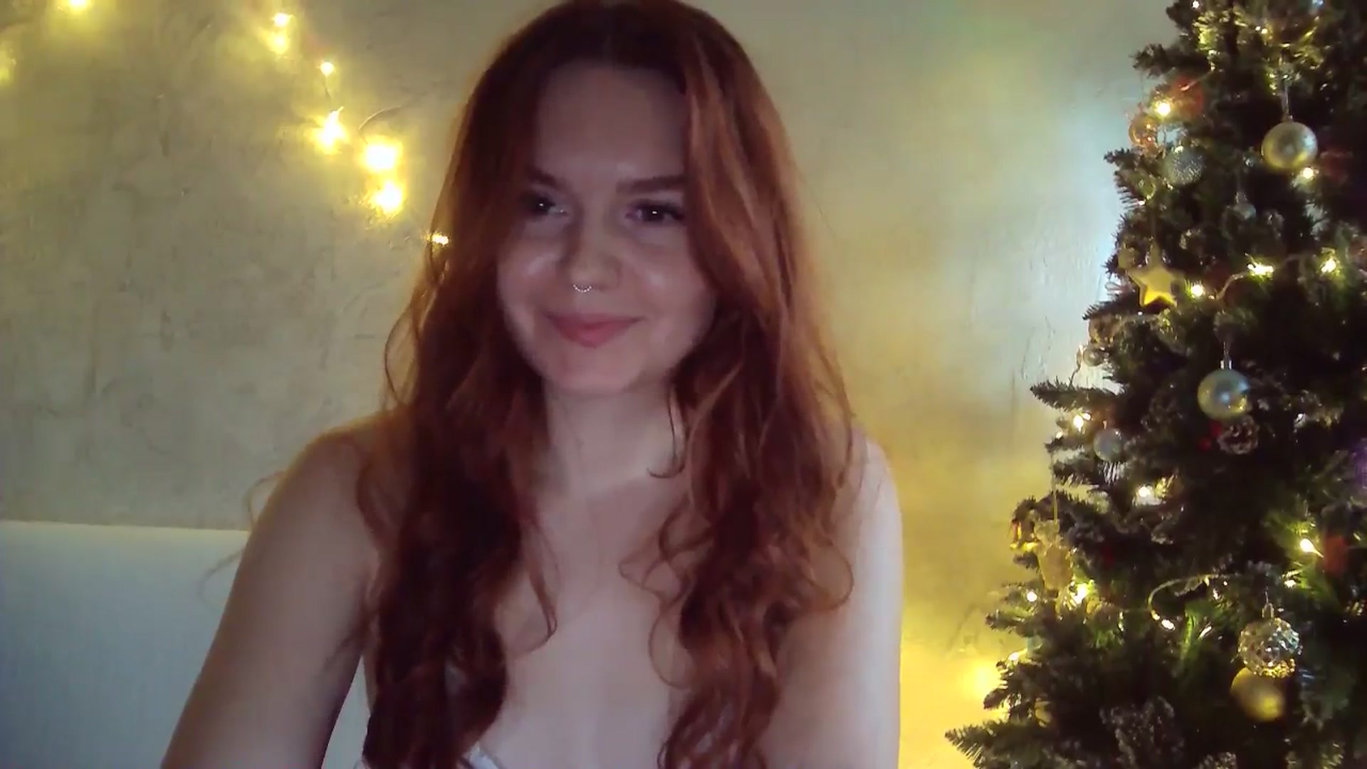 Gallery image thumbnail from BerryGoddess's myfreecams stream on, 12/23/2024, 13:32 image 12 of 20